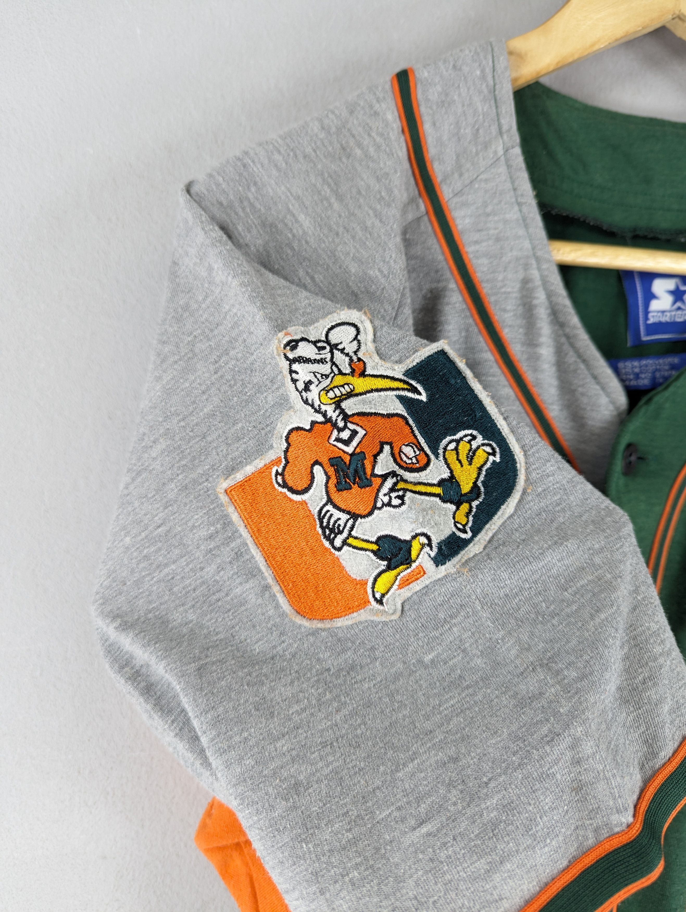 Starter Vintage Starter Miami Hurricanes Baseball Jersey Size US M / EU 48-50 / 2 - 5 Thumbnail