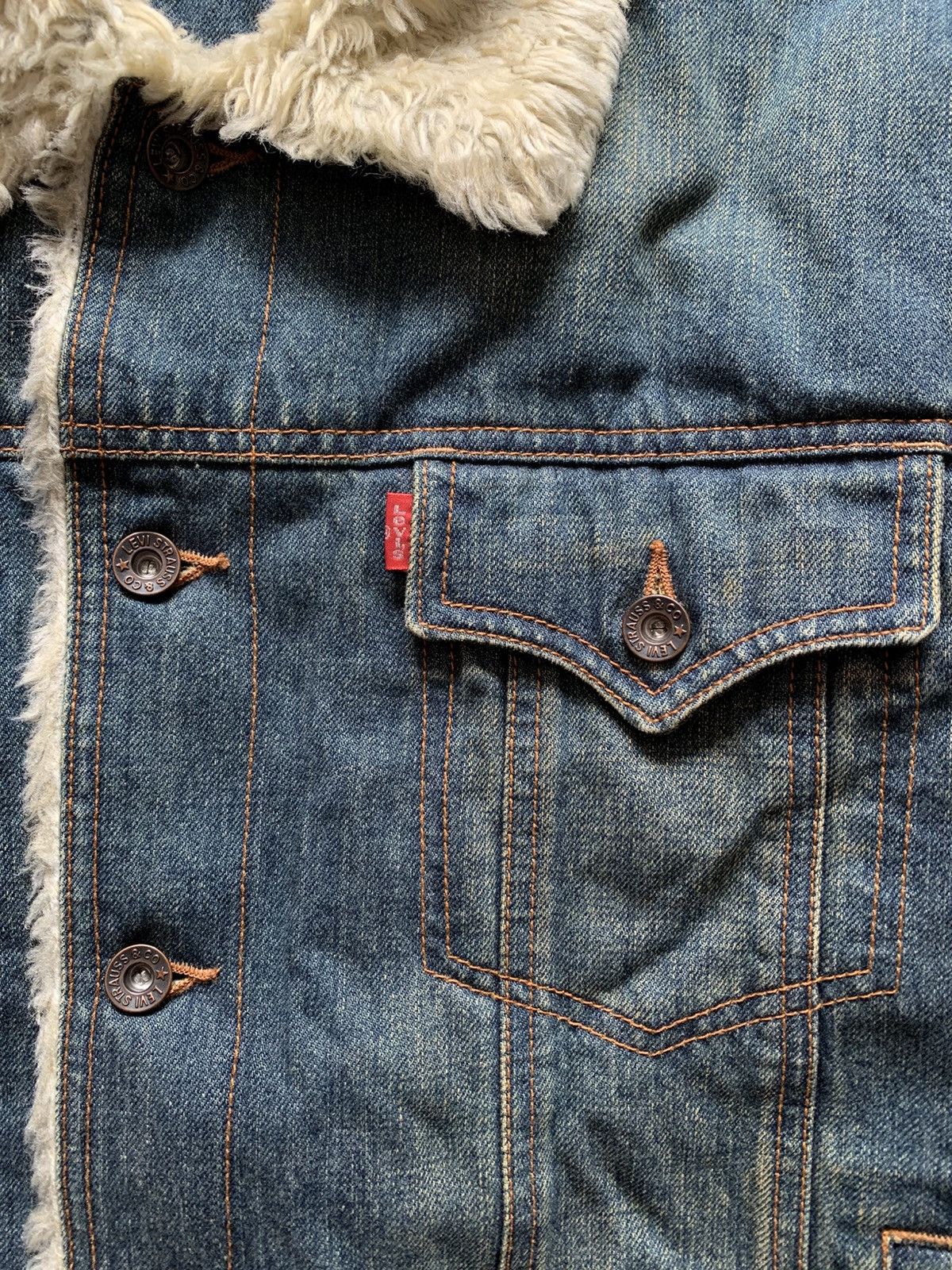 Levi's × Vintage Levi’s Denim Sherpa Lined Trucker Jacket Size US L / EU 52-54 / 3 - 6 Thumbnail