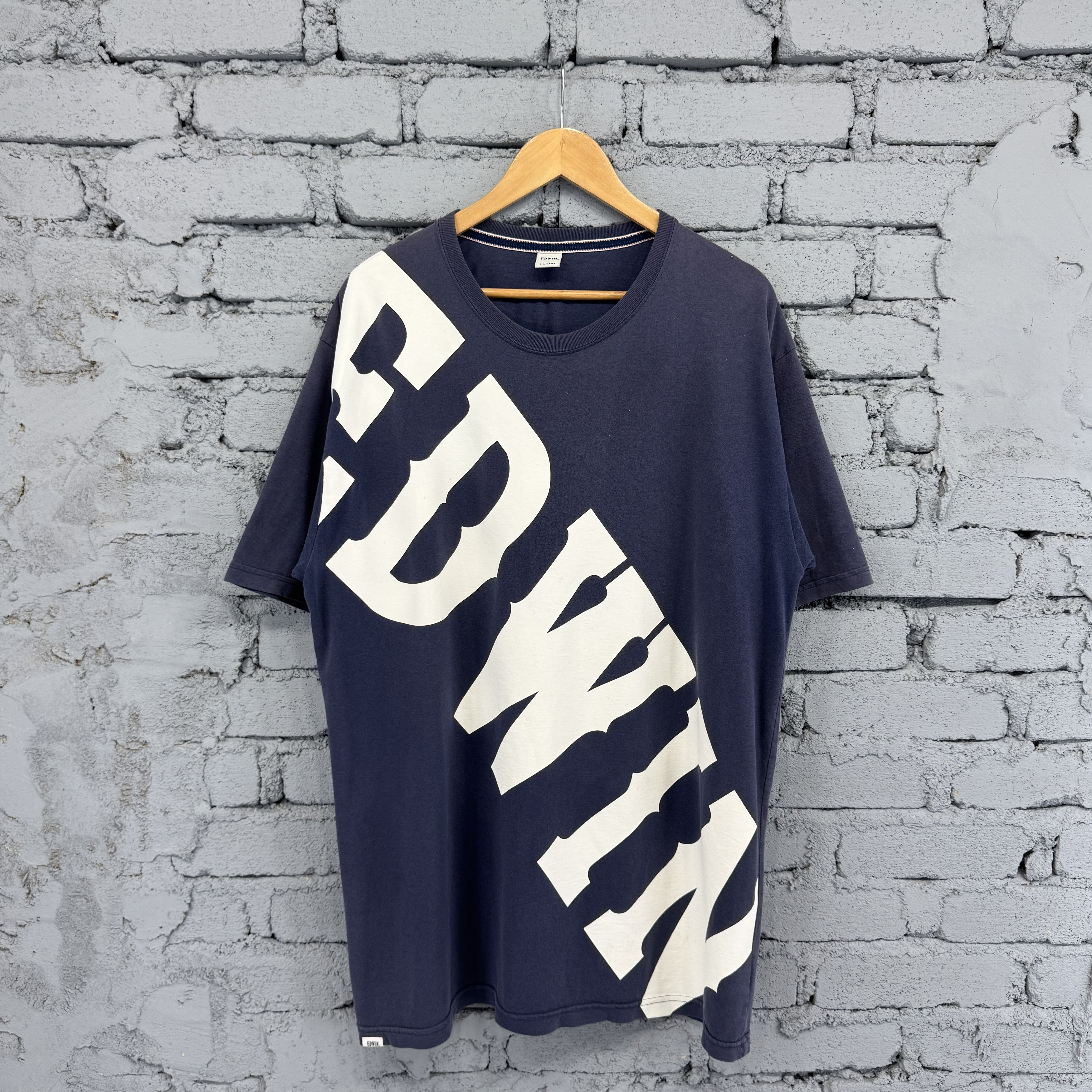 Edwin Rare Edwin Big Cross Body Big Logo Tshirt Size US XXL / EU 58 / 5 - 1 Thumbnail