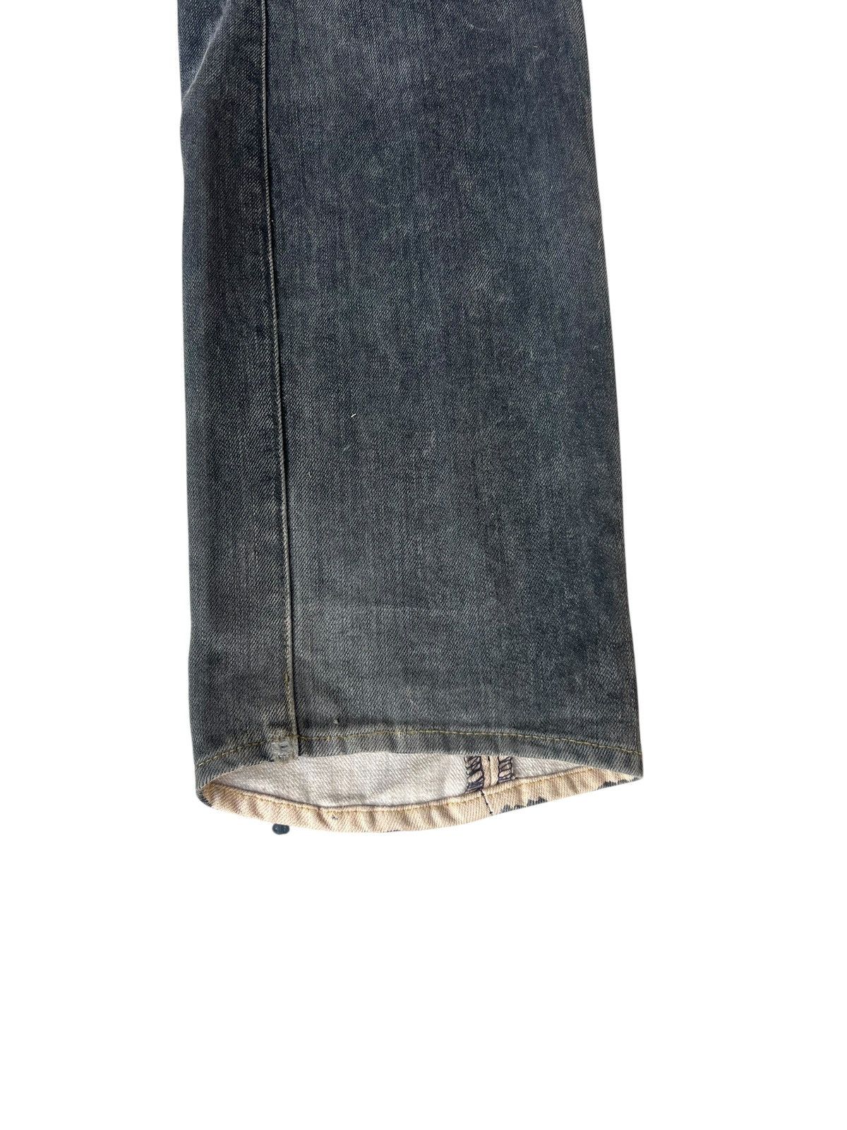 Levi's Vintage 2002 Levi’s Engineered Waxed Denim Regular Jeans Size US 32 / EU 48 - 21 Thumbnail