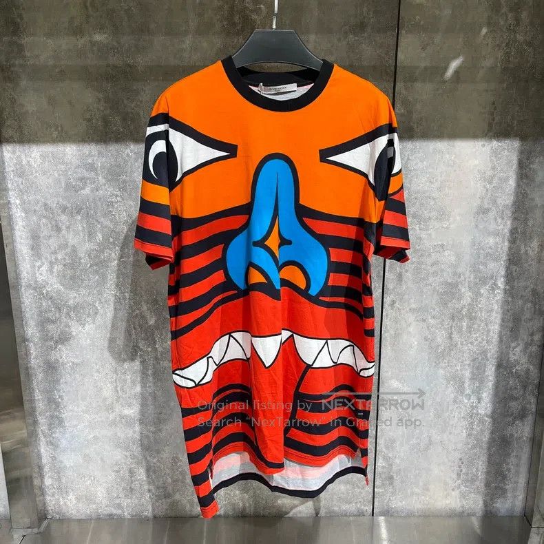 Givenchy Givenchy SizeM Flame totem short-sleeve Size US M / EU 48-50 / 2 - 1 Thumbnail