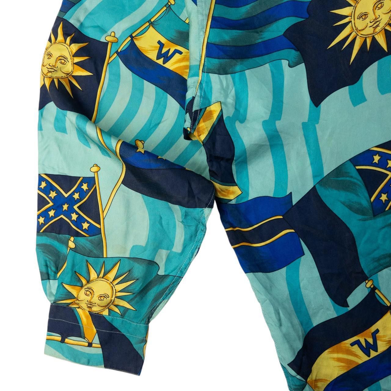 Versace Vintage Versace V2 Long Sleeve Button Up Silk Shirt Size M Size US M / EU 48-50 / 2 - 7 Thumbnail