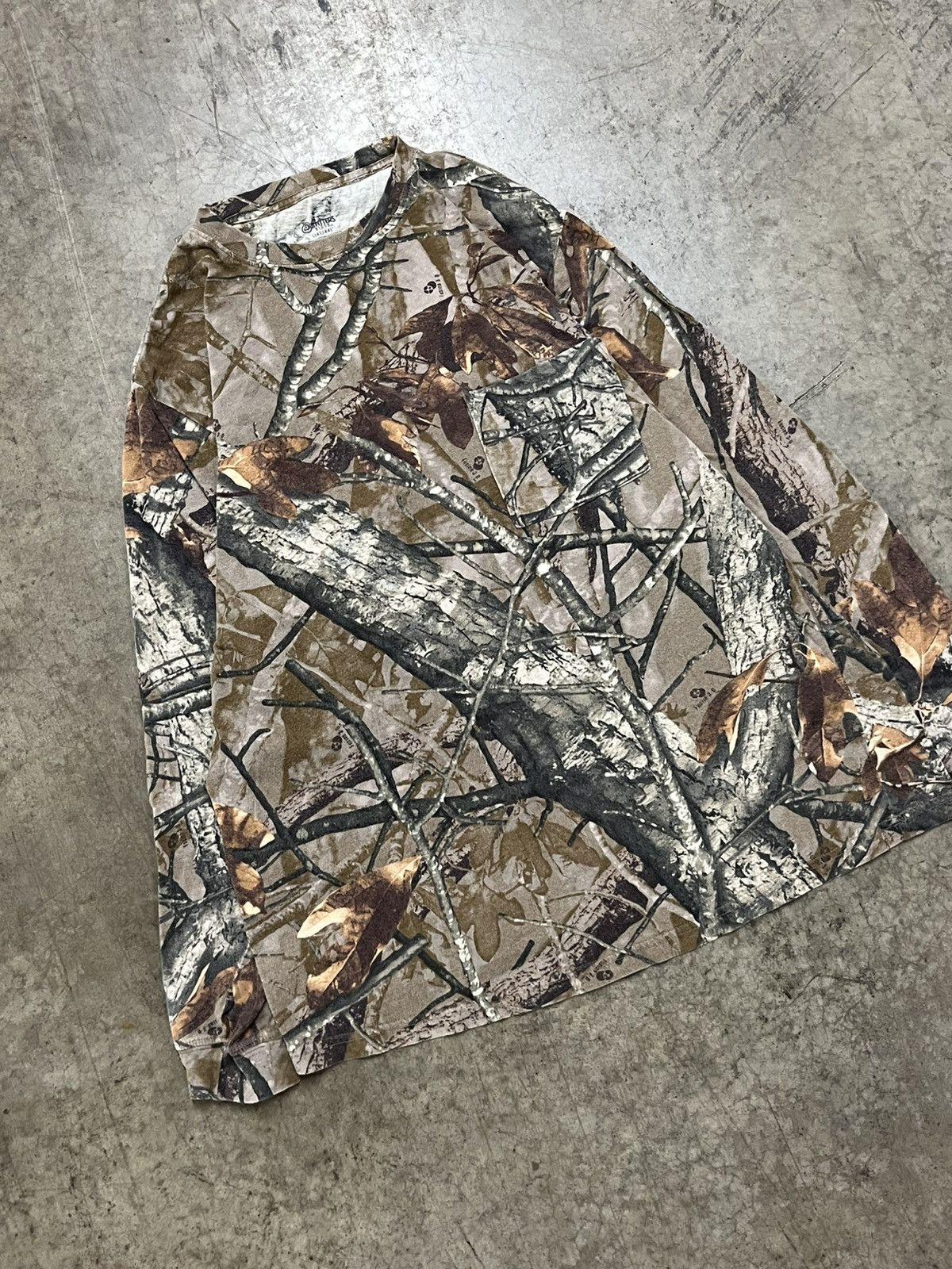 Realtree × Vintage Realtree camo longsleeve tee shirt vintage streetwear hype Size US L / EU 52-54 / 3 - 4 Thumbnail