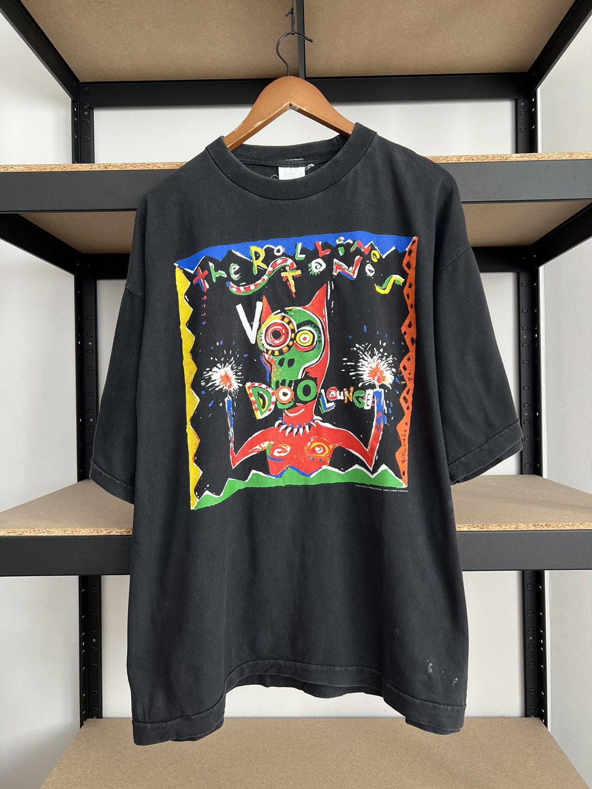 Band Tees Vintage 1995 The Rolling Stones Voodoo Lounge Black T-shirt Size US XL / EU 56 / 4 - 1 Thumbnail