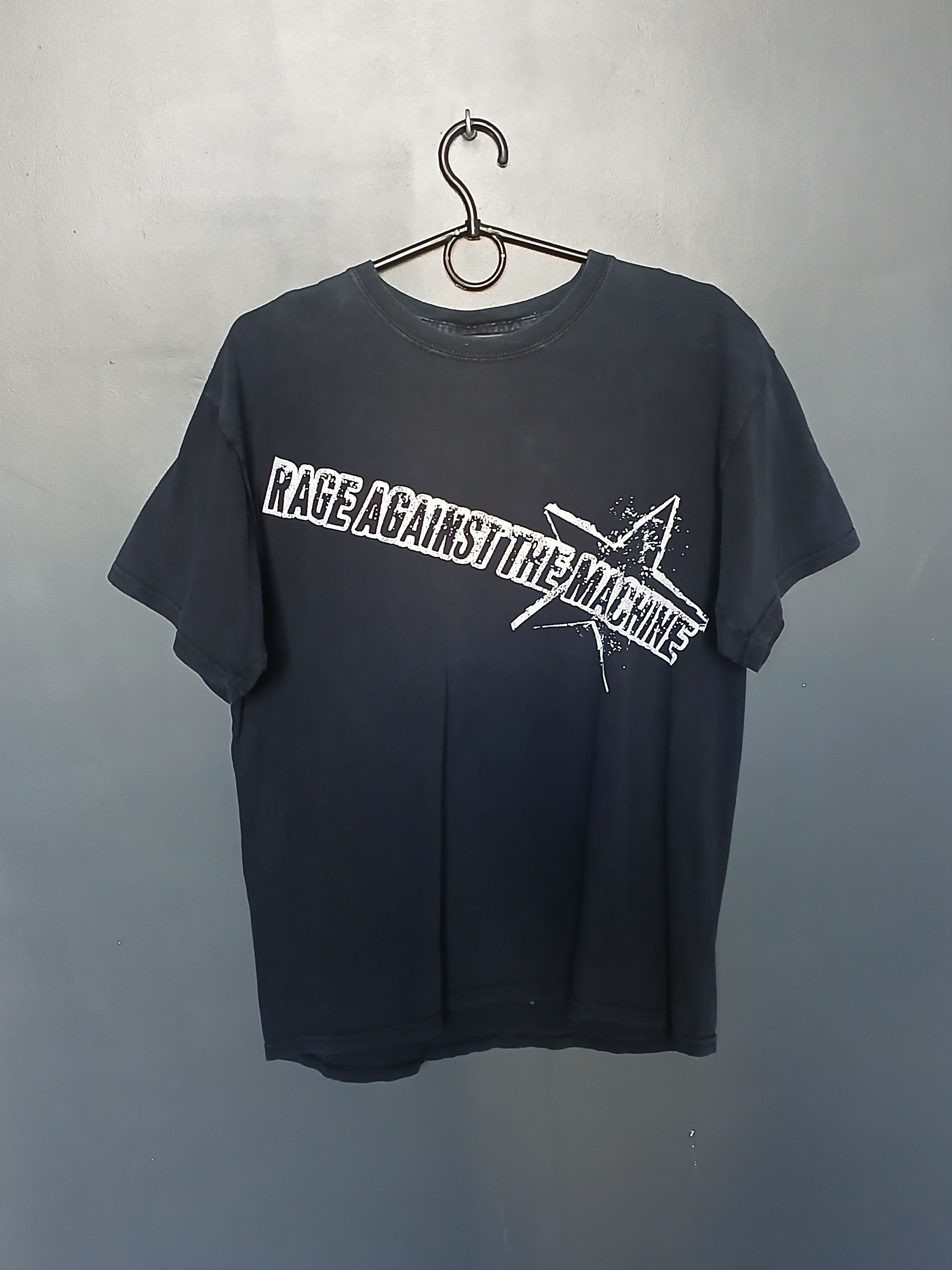 Rage Against The Machine Rage Against The Machine T-Shirt Size US M / EU 48-50 / 2 - 1 Thumbnail