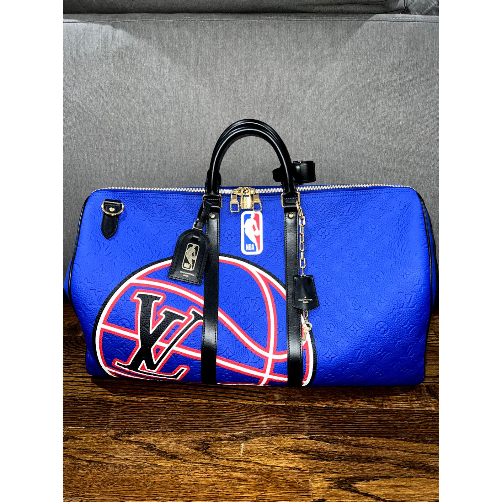 Louis Vuitton Louis Vuitton Keepall Bandouliere NBA Basketball Travel Bag Size ONE SIZE - 3 Thumbnail