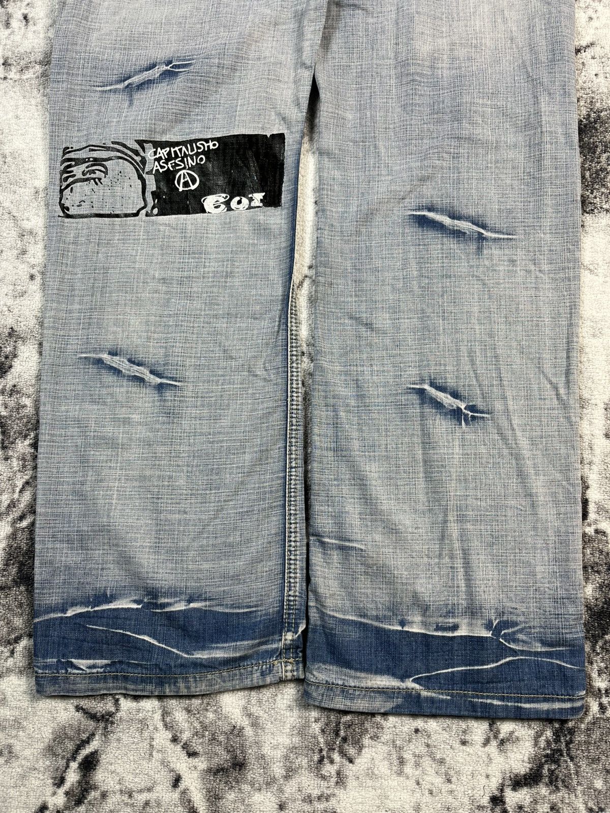 Other Kosmo Lupo Jeans Graphic Print Distressed Y2K W36 Size US 36 / EU 52 - 8 Thumbnail