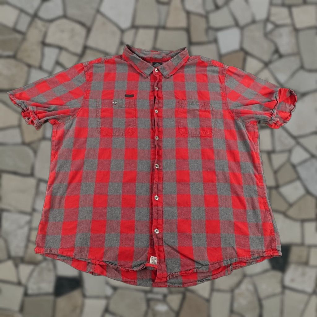 Harley Davidson VINTAGE Harley Davidson Shirt Men 3XL Flannel Plaid Short Sleeve Casual Biker Gray Red Size US XXL / EU 58 / 5 - 1 Thumbnail
