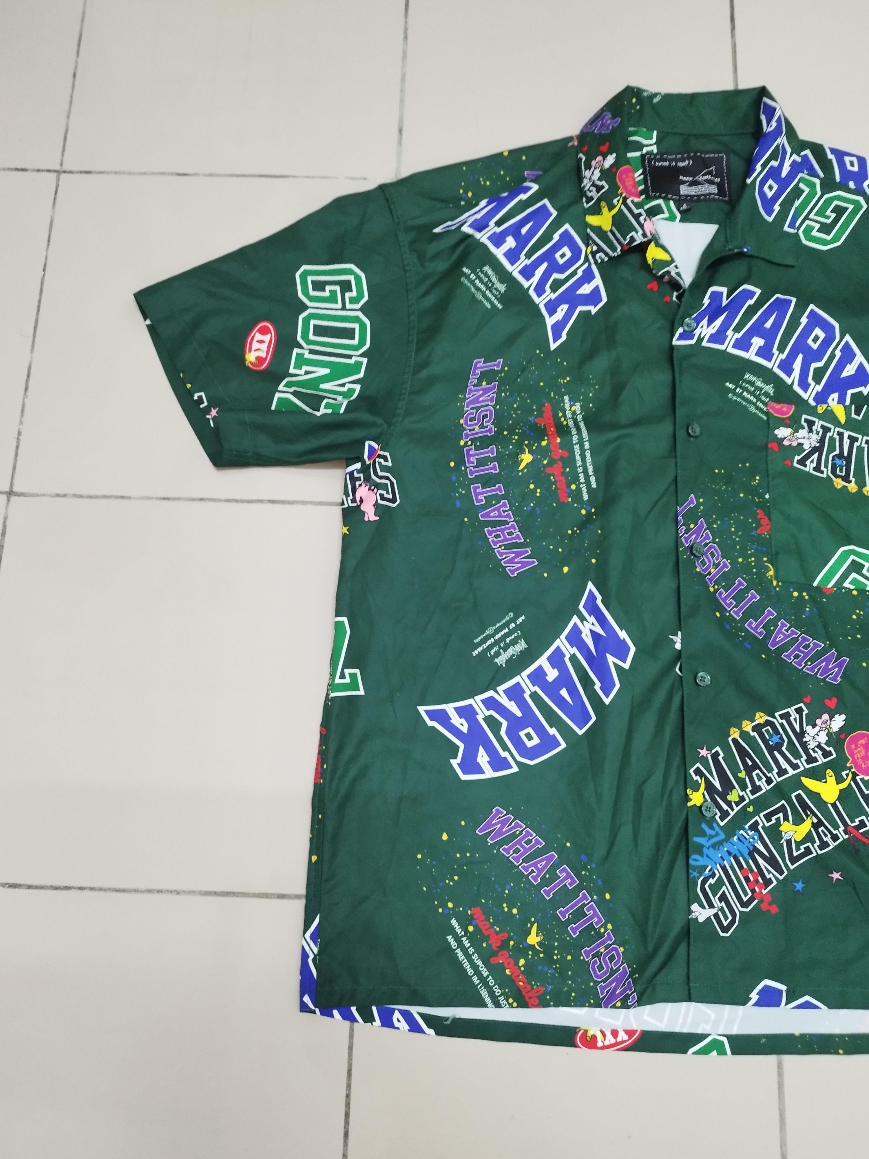 Japanese Brand Mark Gonzales Over print Shirt Button Up Size US L / EU 52-54 / 3 - 2 Thumbnail