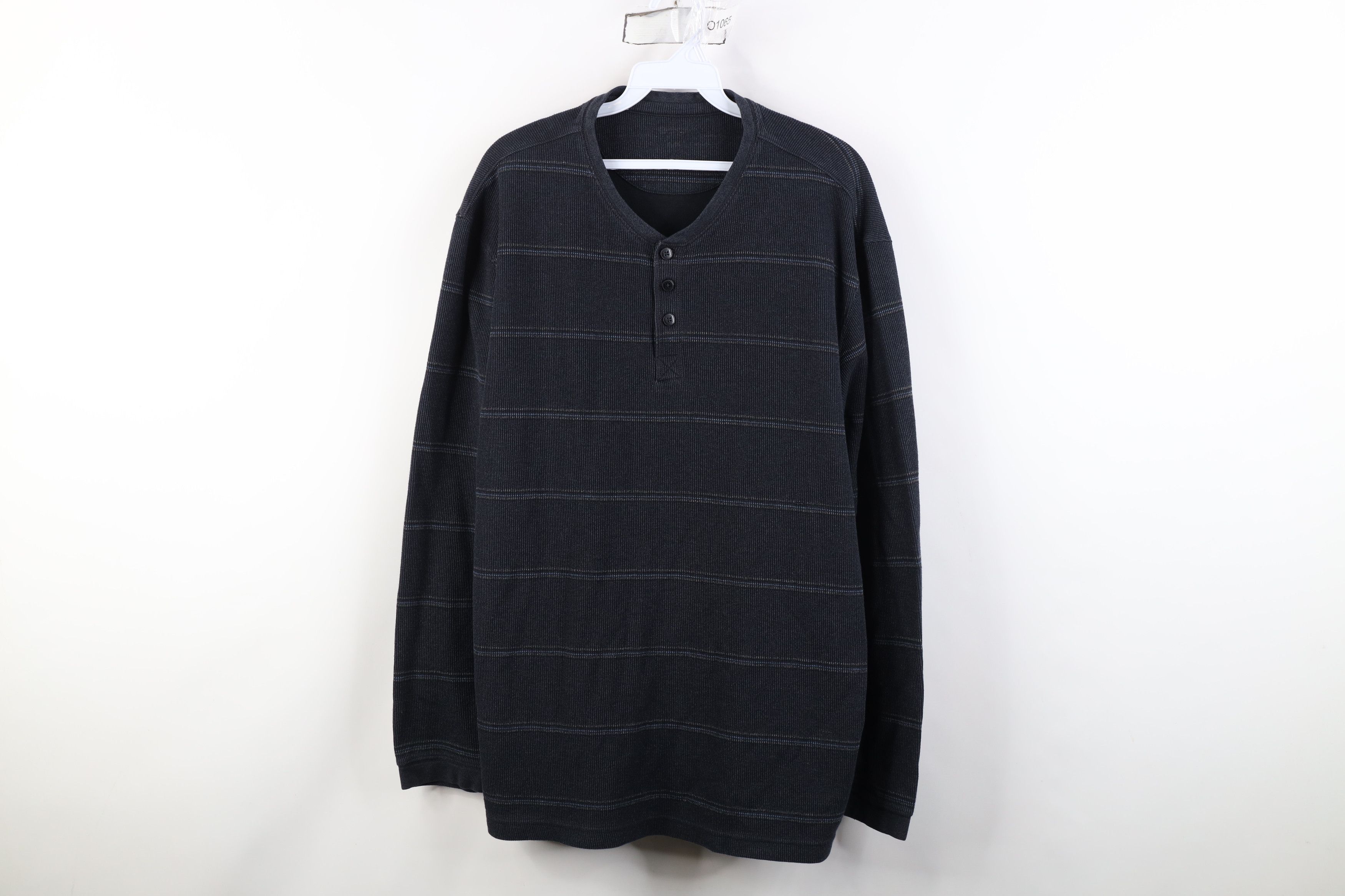 Vintage Vintage 90s Y2K Streetwear Ribbed Knit Henley T-Shirt Size US XL / EU 56 / 4 - 1 Thumbnail