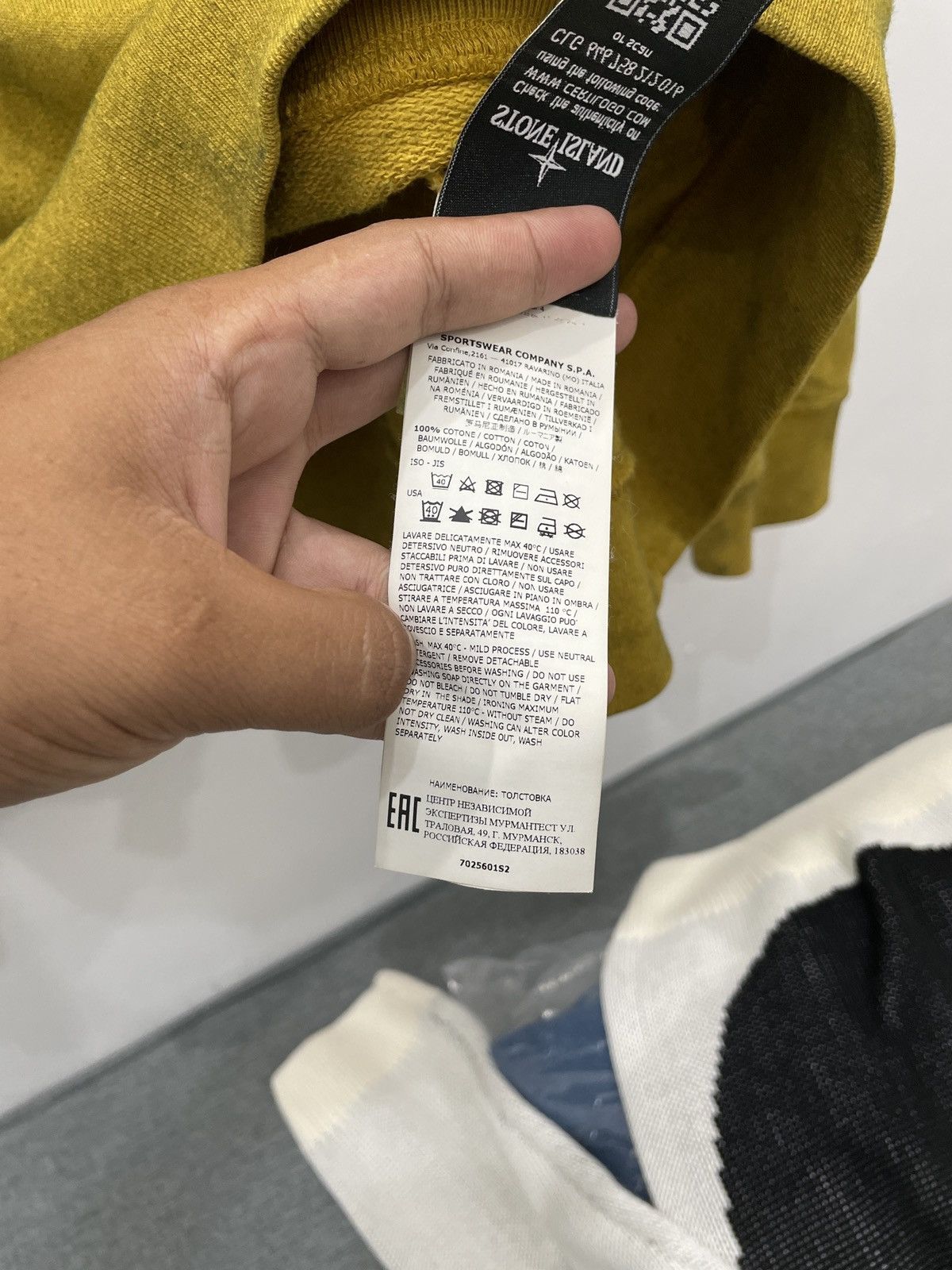 Stone Island × Supreme Supreme x Stone Island Size US L / EU 52-54 / 3 - 6 Thumbnail