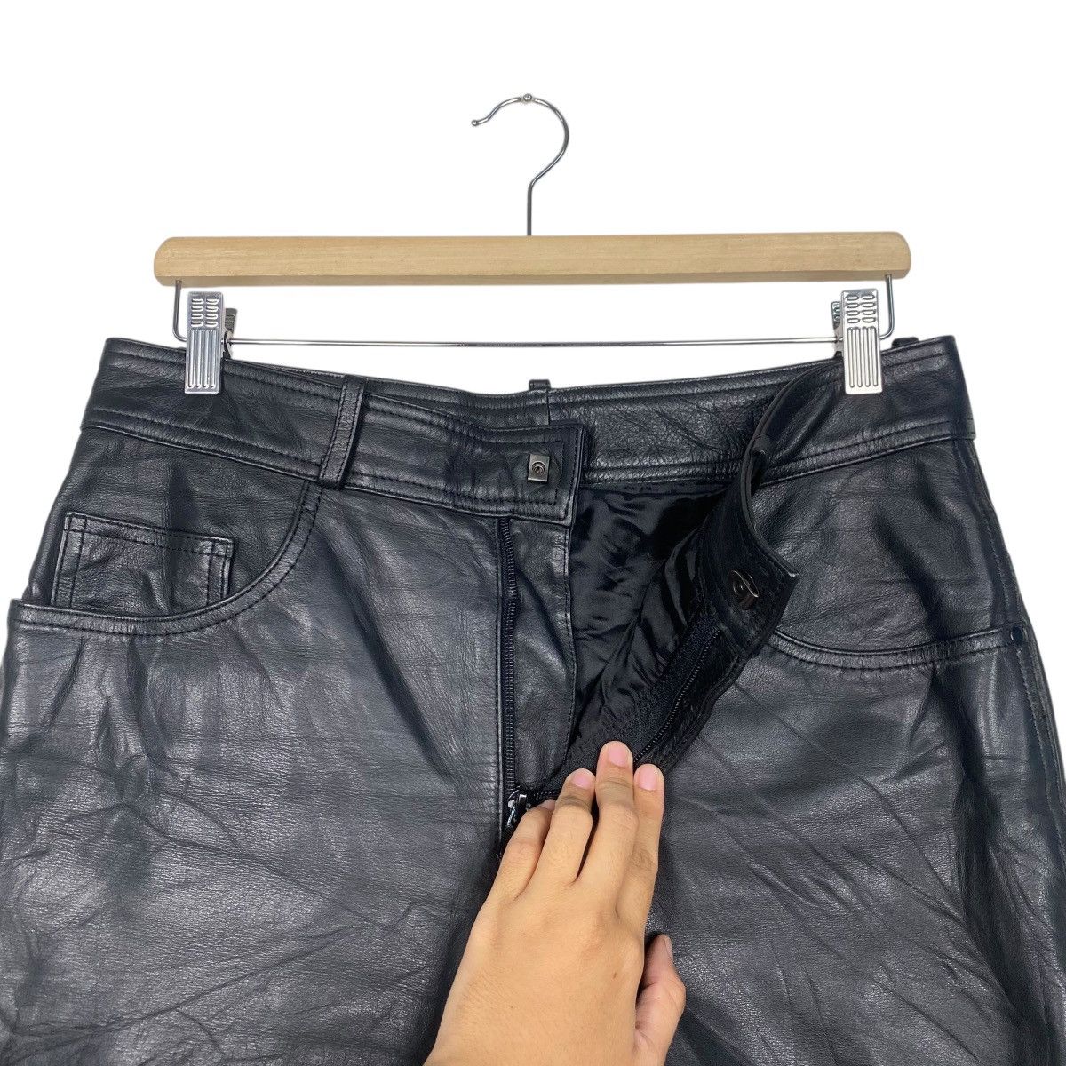 Genuine Leather × Japanese Brand × Leather Unbranded leather pant Size US 32 / EU 48 - 11 Thumbnail