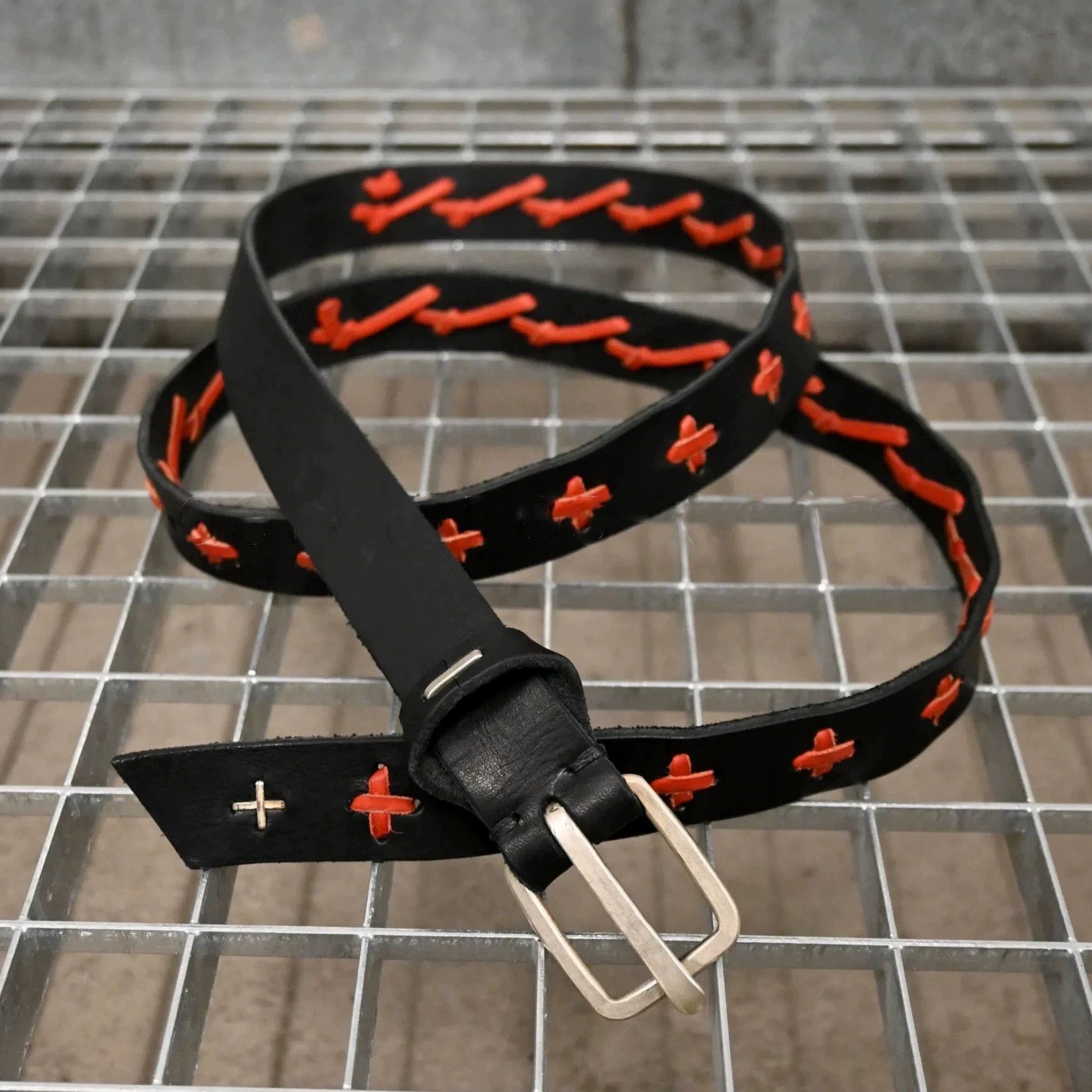 Ma+ M.A+ by Maurizio Amadei Red Woven Cross-Stitch Belt M Size ONE SIZE - 2 Thumbnail