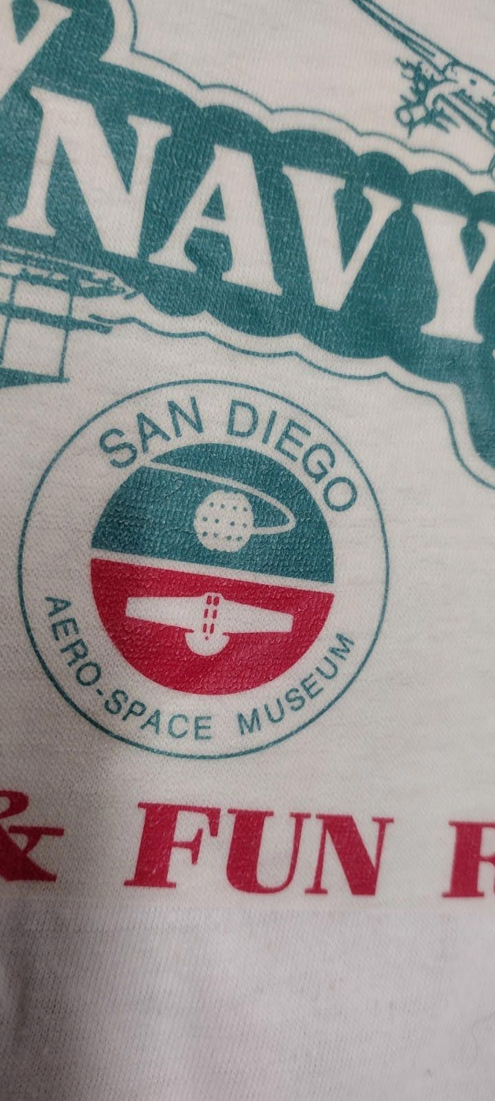 Other BUD LIGHT Vintage 1983 T-shirt Navy Horse Gym Muscle Uni S/M Size US S / EU 44-46 / 1 - 10 Thumbnail