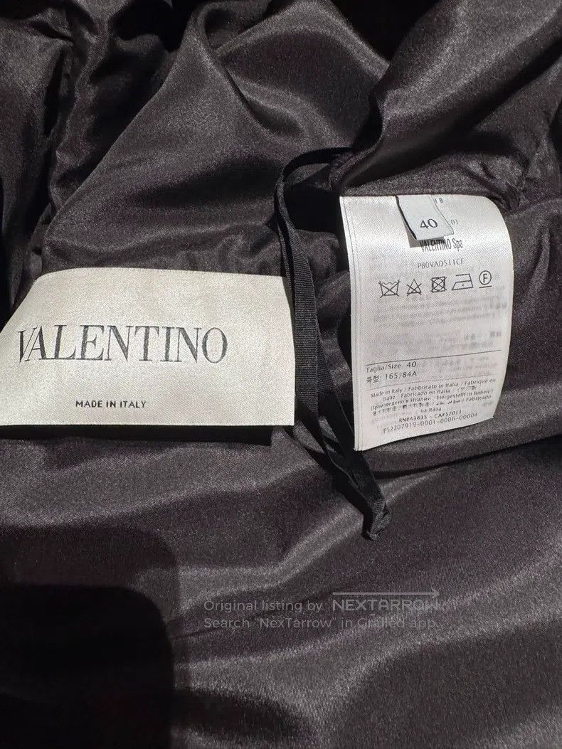 Valentino Valentino Heavy work dress Size S / US 4 / IT 40 - 6 Thumbnail