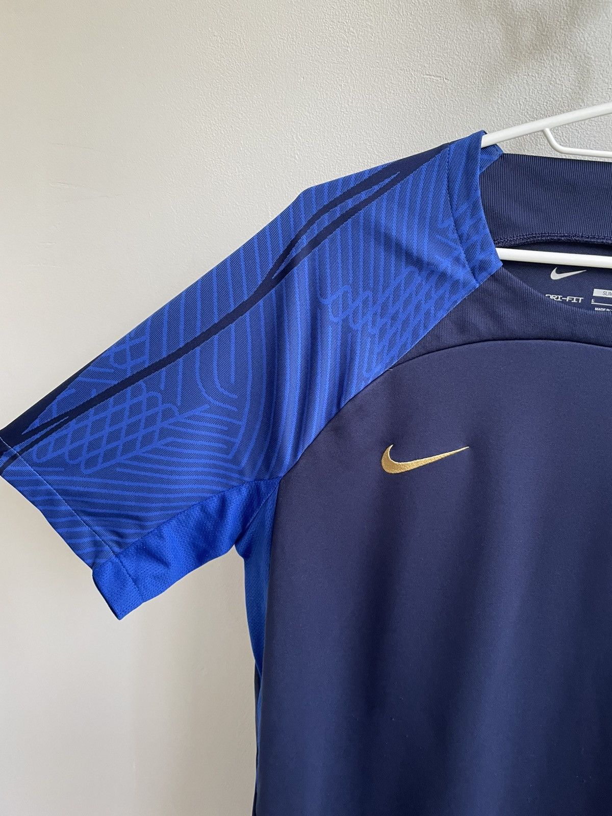 Vintage France FFF 2022 2023 Training Football Soccer Jersey Shirt Size US L / EU 52-54 / 3 - 3 Thumbnail