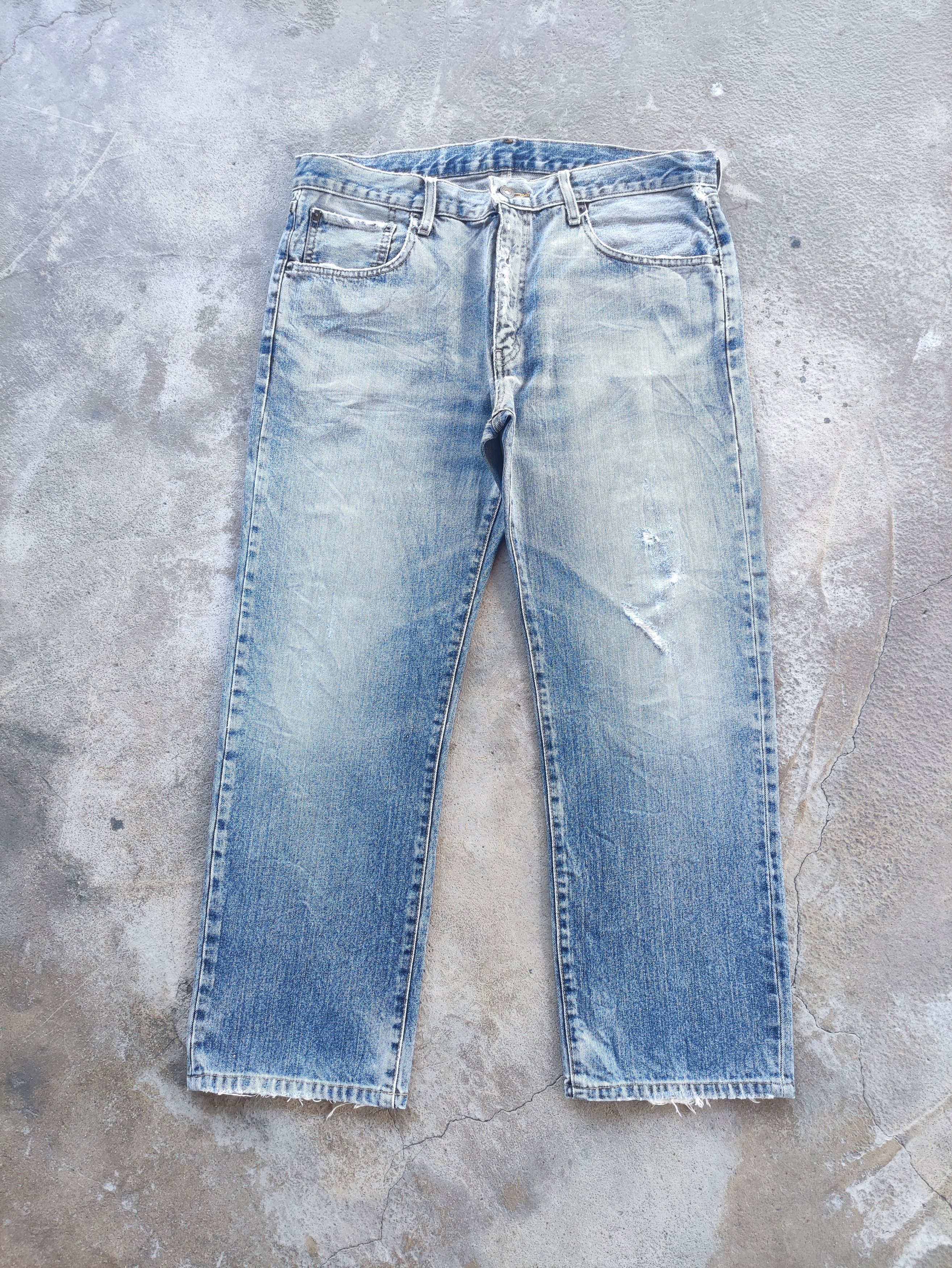Japanese Brand Vintage Japanese Brand Baggy Denim Distressed Faded Pants Size US 37 - 1 Thumbnail