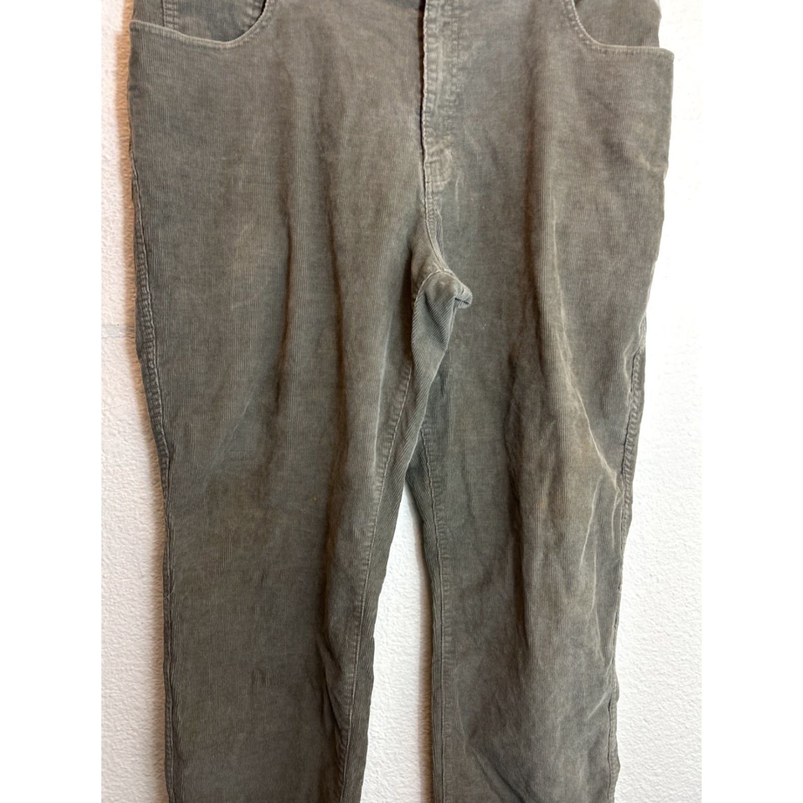 Vintage L.L Bean Stretch Country Corduroy Pants Olive Green 40x30 Men Regular Straight Chino Flat Front Button Zip Comfort Stretch Machine Washable Size US 40 / EU 56 - 3 Thumbnail
