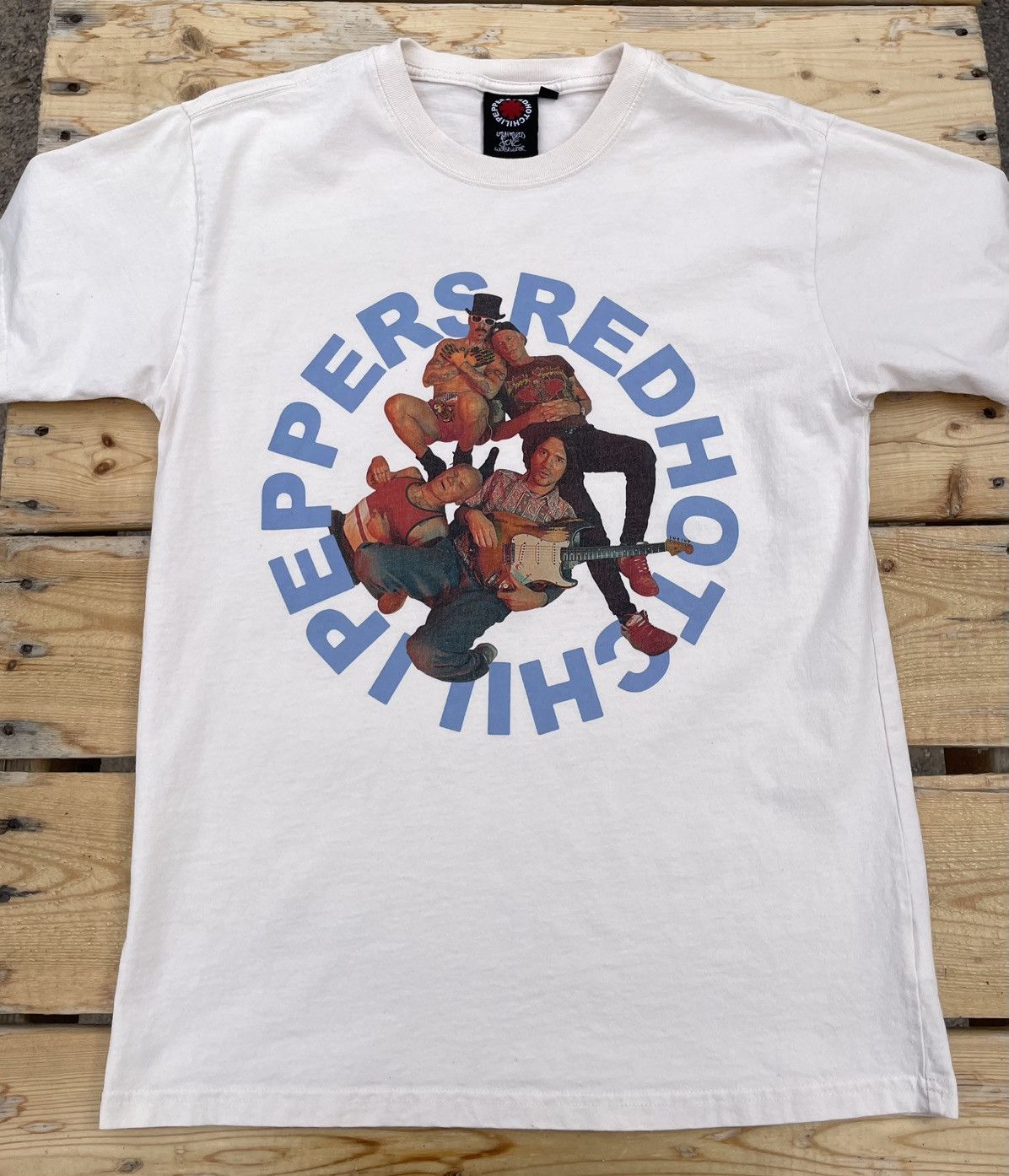 Band Tees Red Hot Chili Peppers ‘Unlimited Love’ Tour Concert Shirt SM Size US S / EU 44-46 / 1 - 8 Thumbnail
