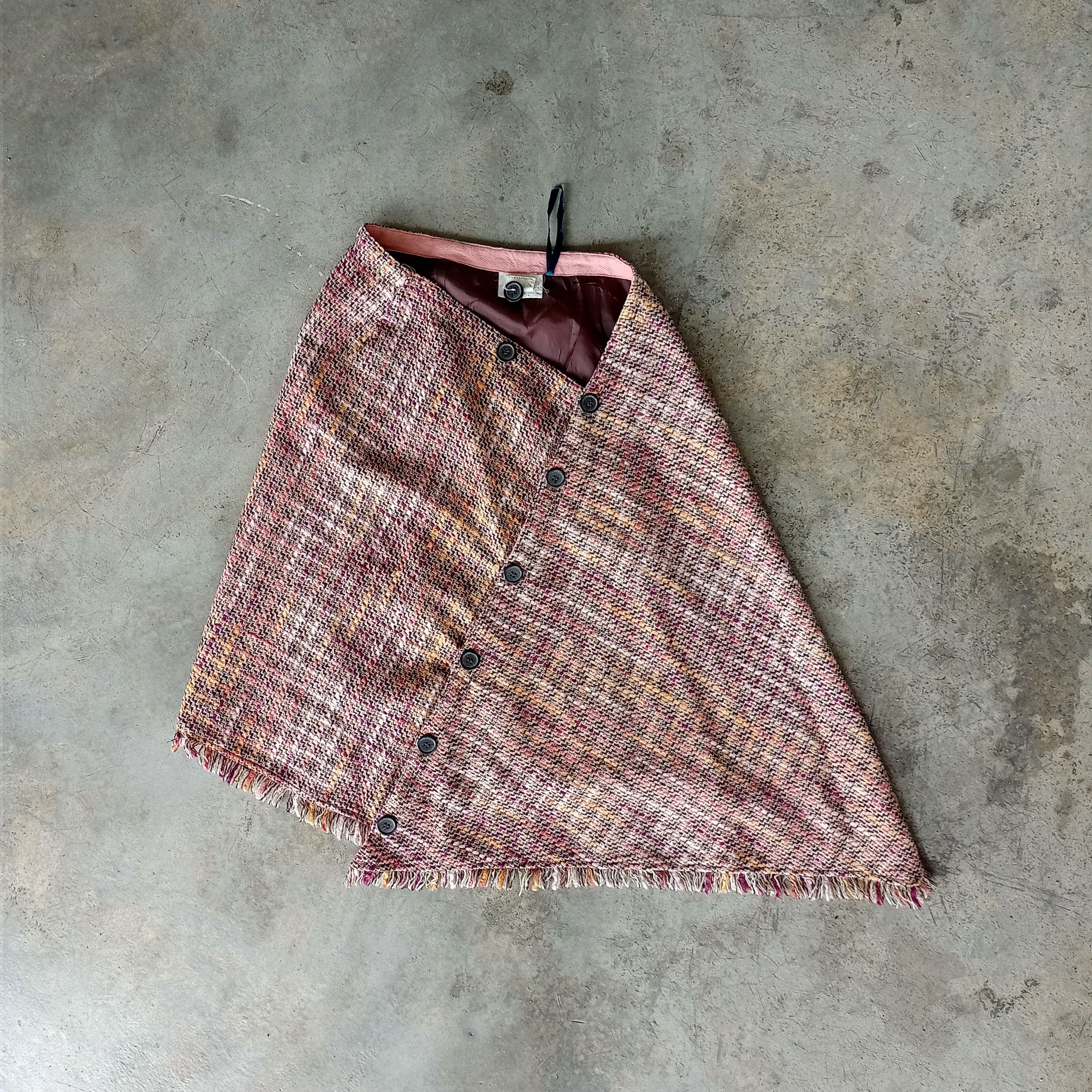 image of Native x Navajo Mini Skirt Vintage, Women's (Size 28)