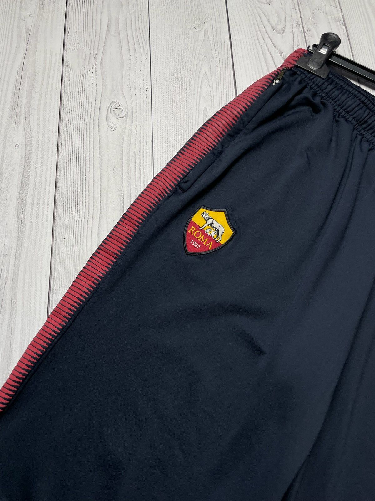 Nike × Vintage Vintage Nike soccer joggers size XL AS Roma Size US 36 / EU 52 - 3 Thumbnail