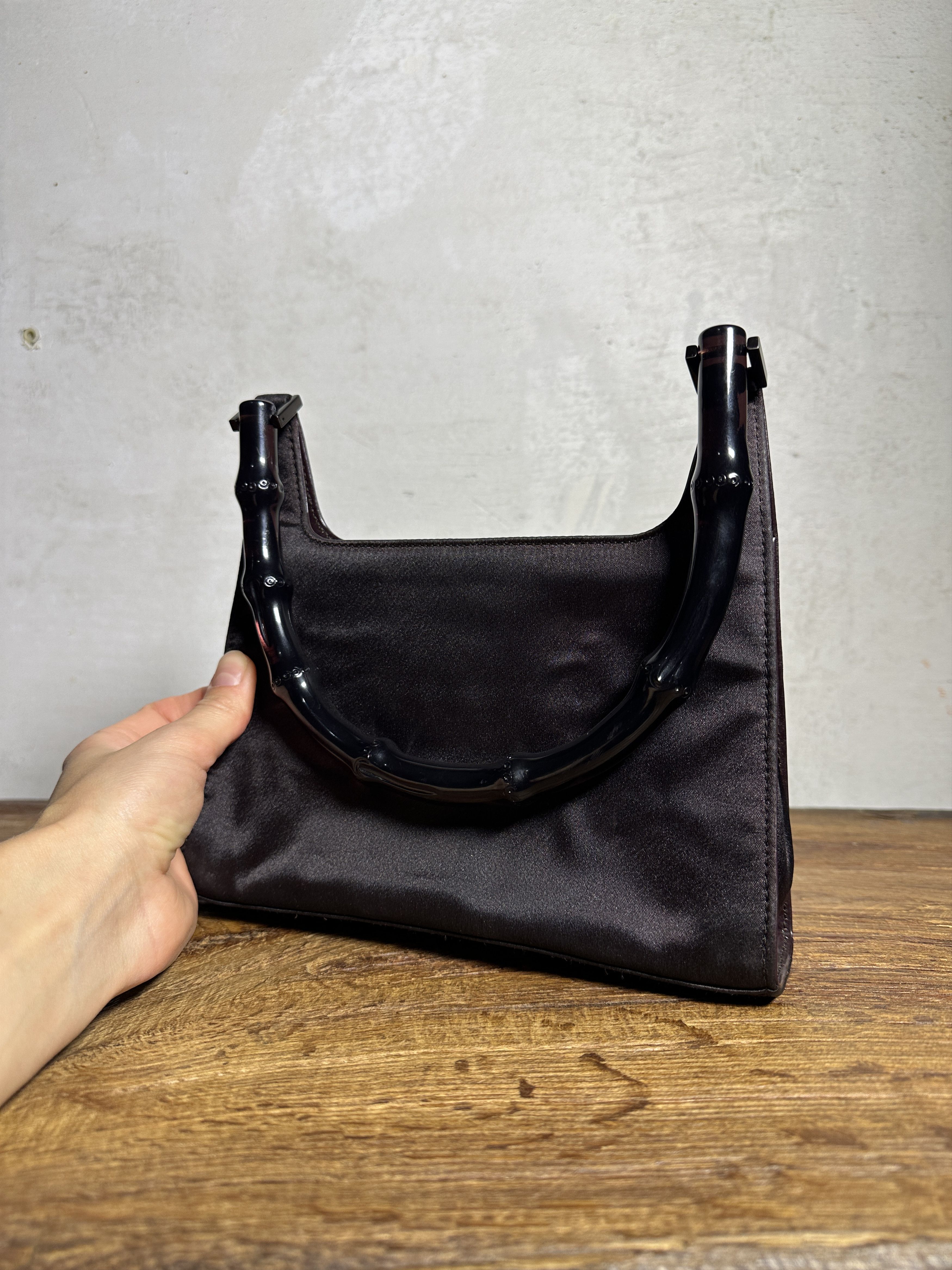 Gucci Gucci Tom Ford Silk Bamboo Hand Bag in Dark Brown Size ONE SIZE - 10 Thumbnail