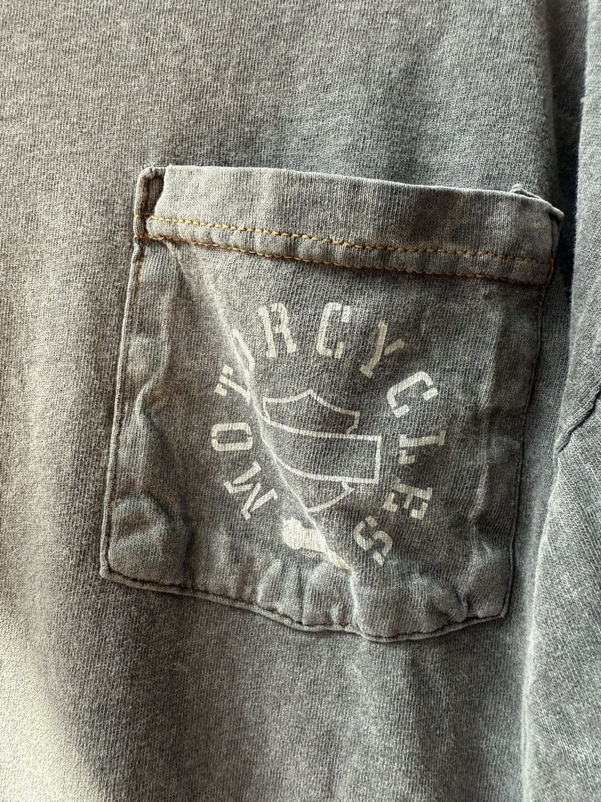 Harley Davidson Harley Davidson Perfecty Trashed vintage longsleeve Size US XL / EU 56 / 4 - 6 Thumbnail