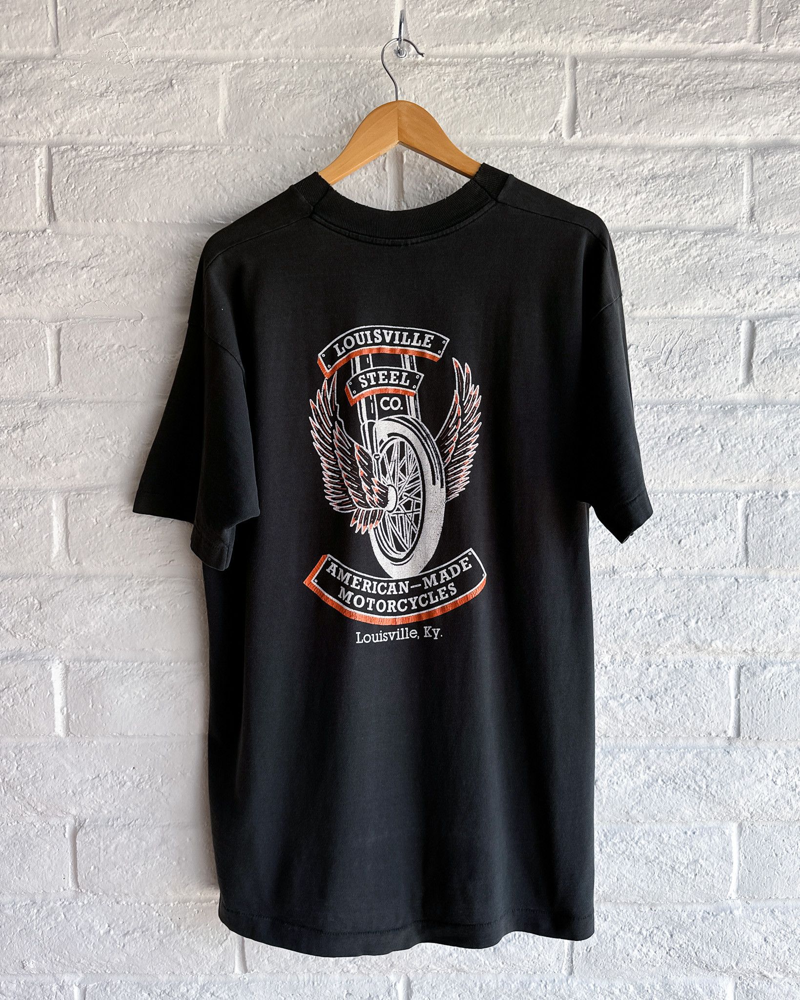 Vintage Vintage 90s Louisville Steel Motorcycles T Shirt XL Thrashed Size US XL / EU 56 / 4 - 1 Thumbnail