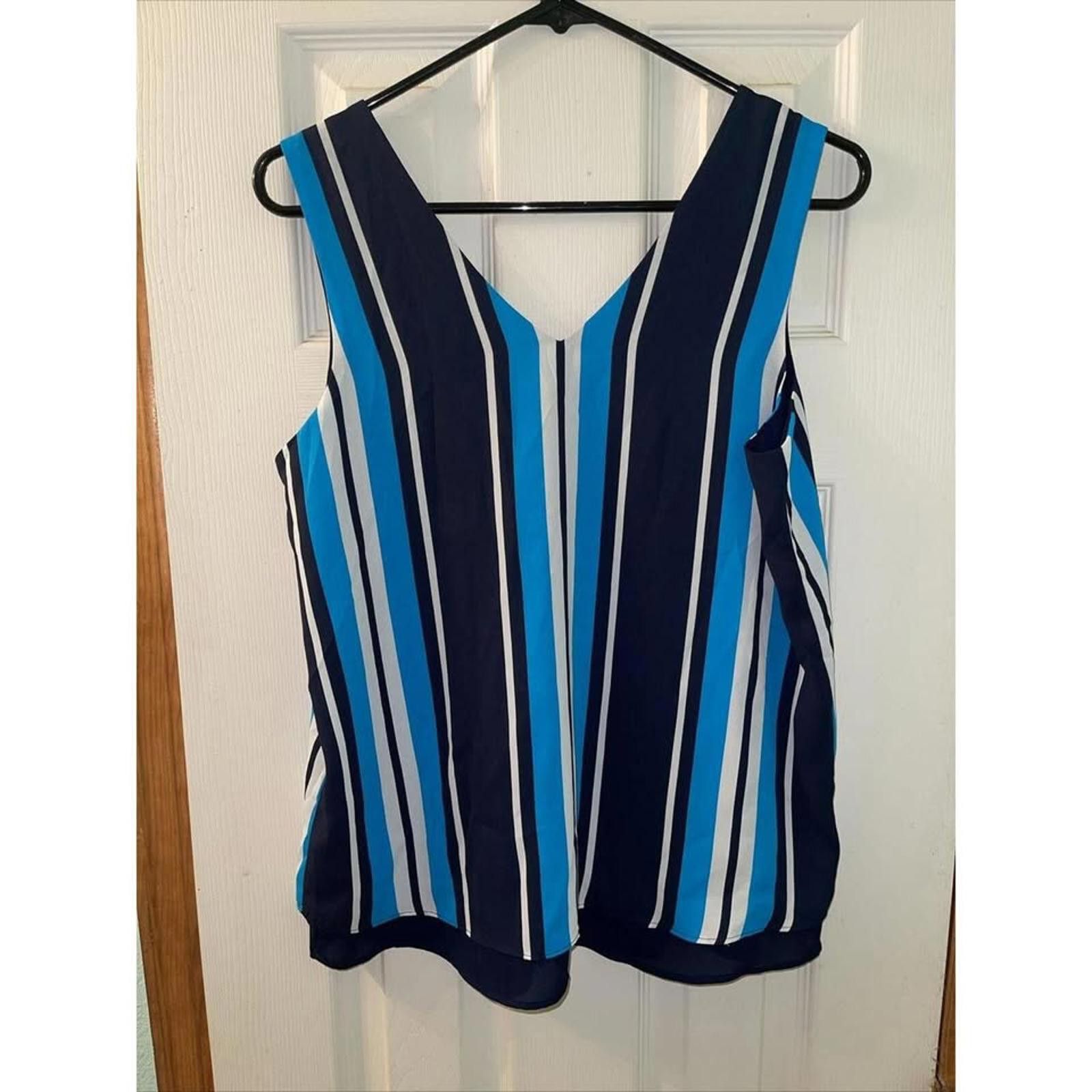 Other Ann Taylor Striped V-Neck Sleeveless Top - Size S Size S / US 4 / IT 40 - 5 Thumbnail