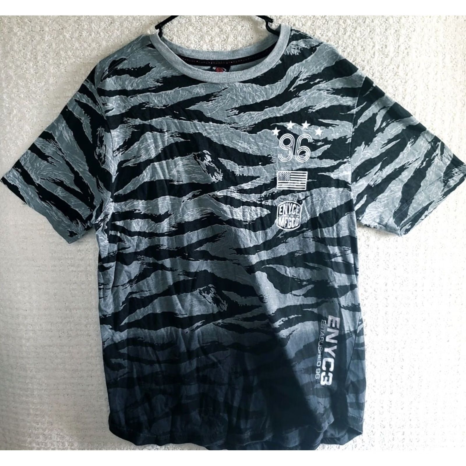 Enyce VINTAGE enyce T-Shirt Adult M Black Silver Fade Metallic Tiger Stripe Graphic Tee 90s Mens Size US M / EU 48-50 / 2 - 2 Thumbnail