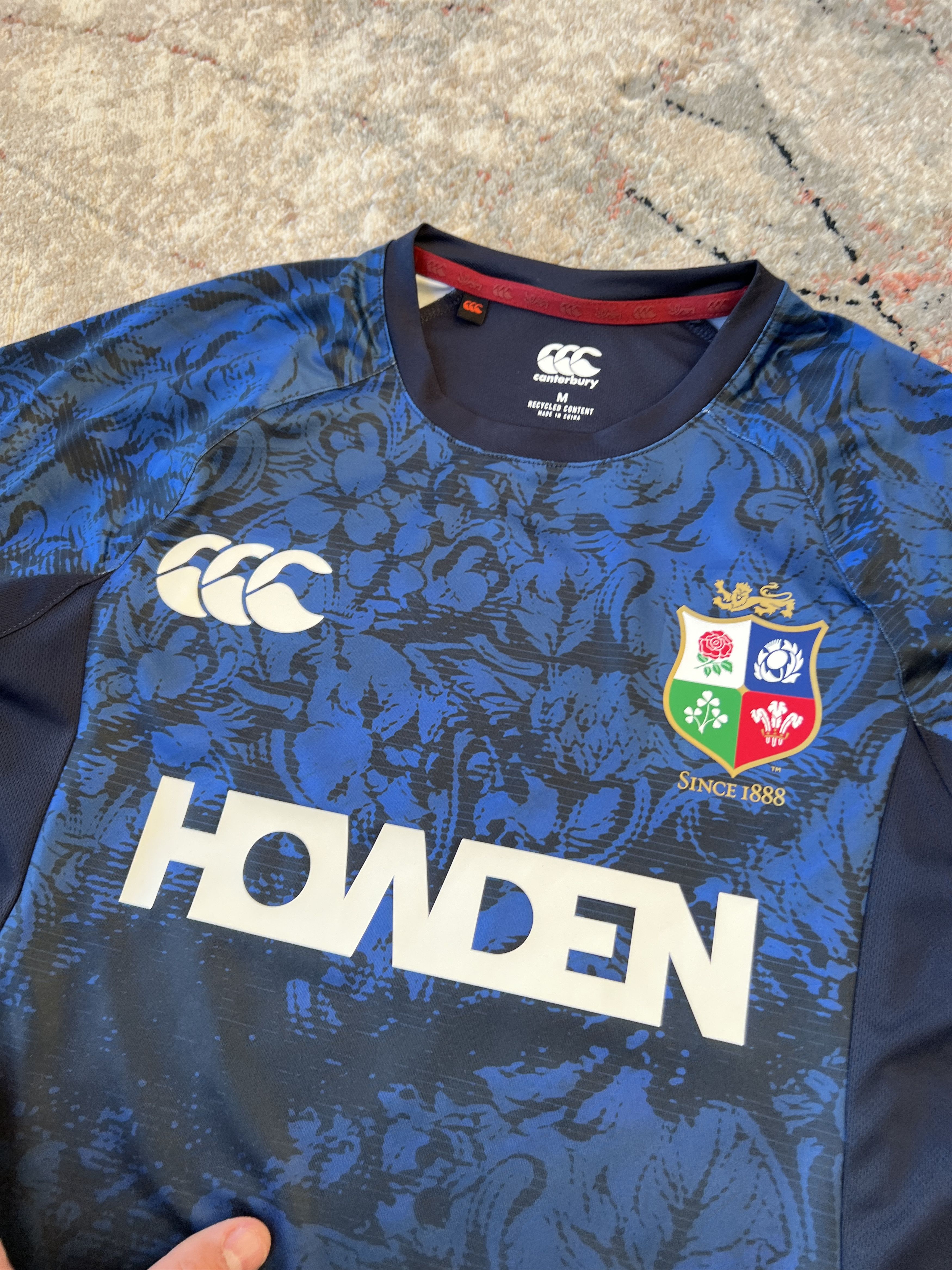 Canterbury of New Zealand Canterbury British & Irish Lions Jersey Size US M / EU 48-50 / 2 - 3 Thumbnail