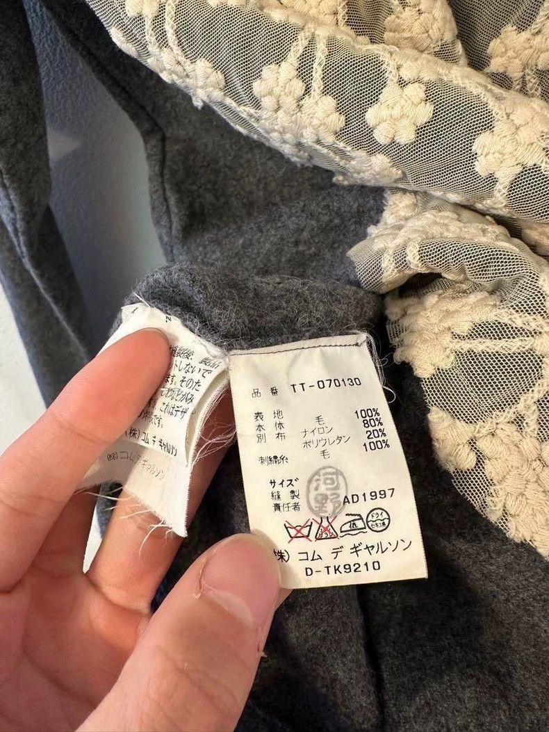 Other Comme Des Garcons Patchwork floral wool top Size S / US 4 / IT 40 - 7 Thumbnail