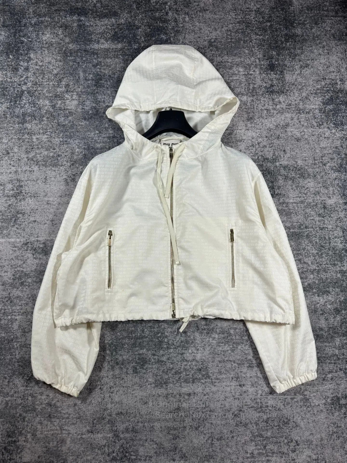 Miu Miu miu miu ivory print hooded jacket. Size US M / EU 48-50 / 2 - 1 Thumbnail