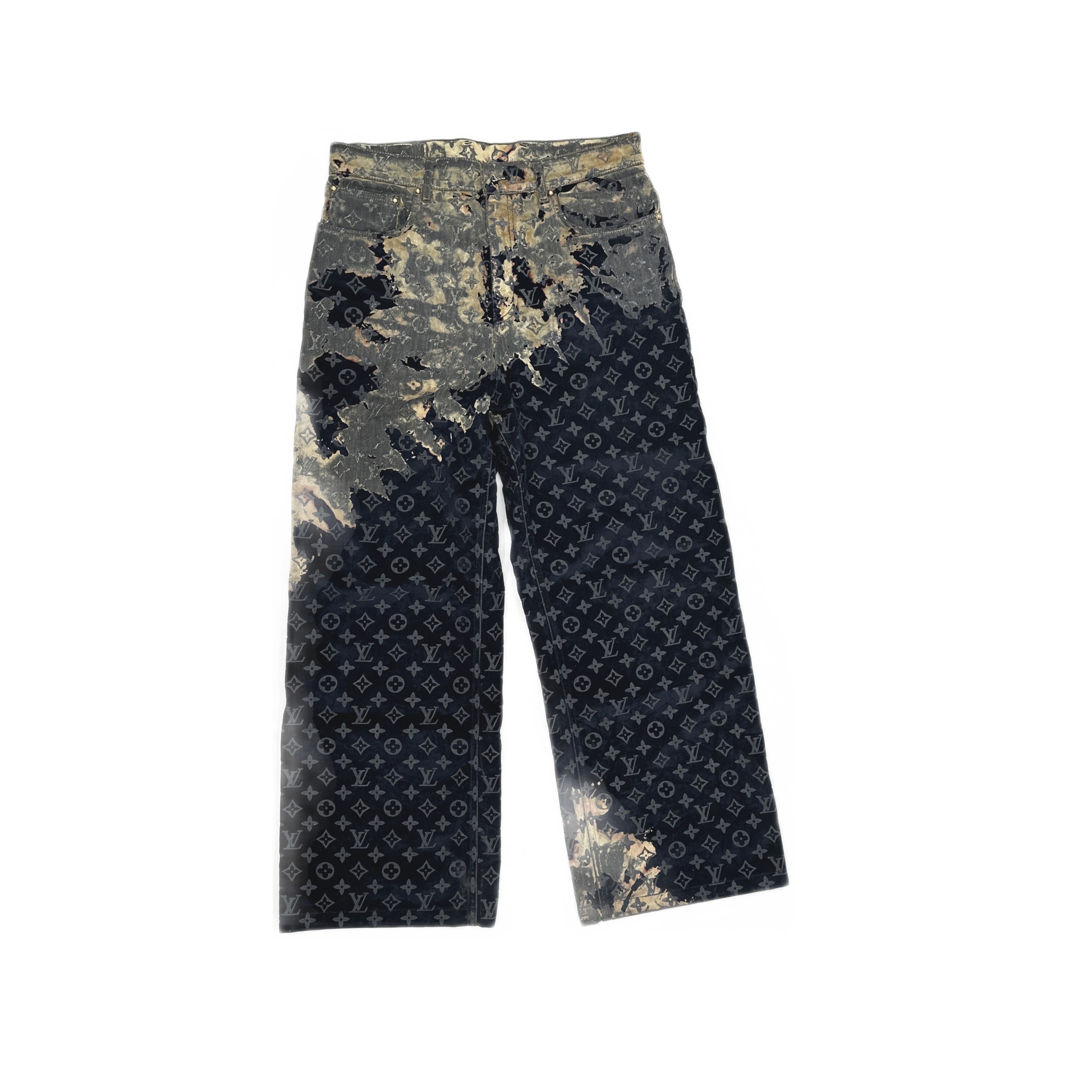 Louis Vuitton Louis Vuitton Monogram Bleach Effect Denim Jeans Size 32 Size US 32 / EU 48 - 1 Thumbnail