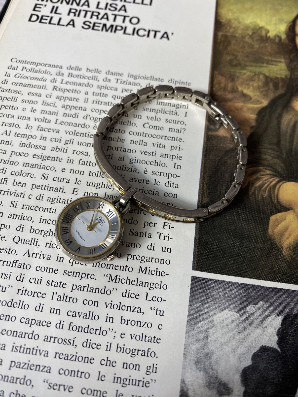 Jewelry Q&Q Watch Quartz, Bangle Bracelet, Roman Numerals, Bi-Color Size ONE SIZE - 1 Thumbnail