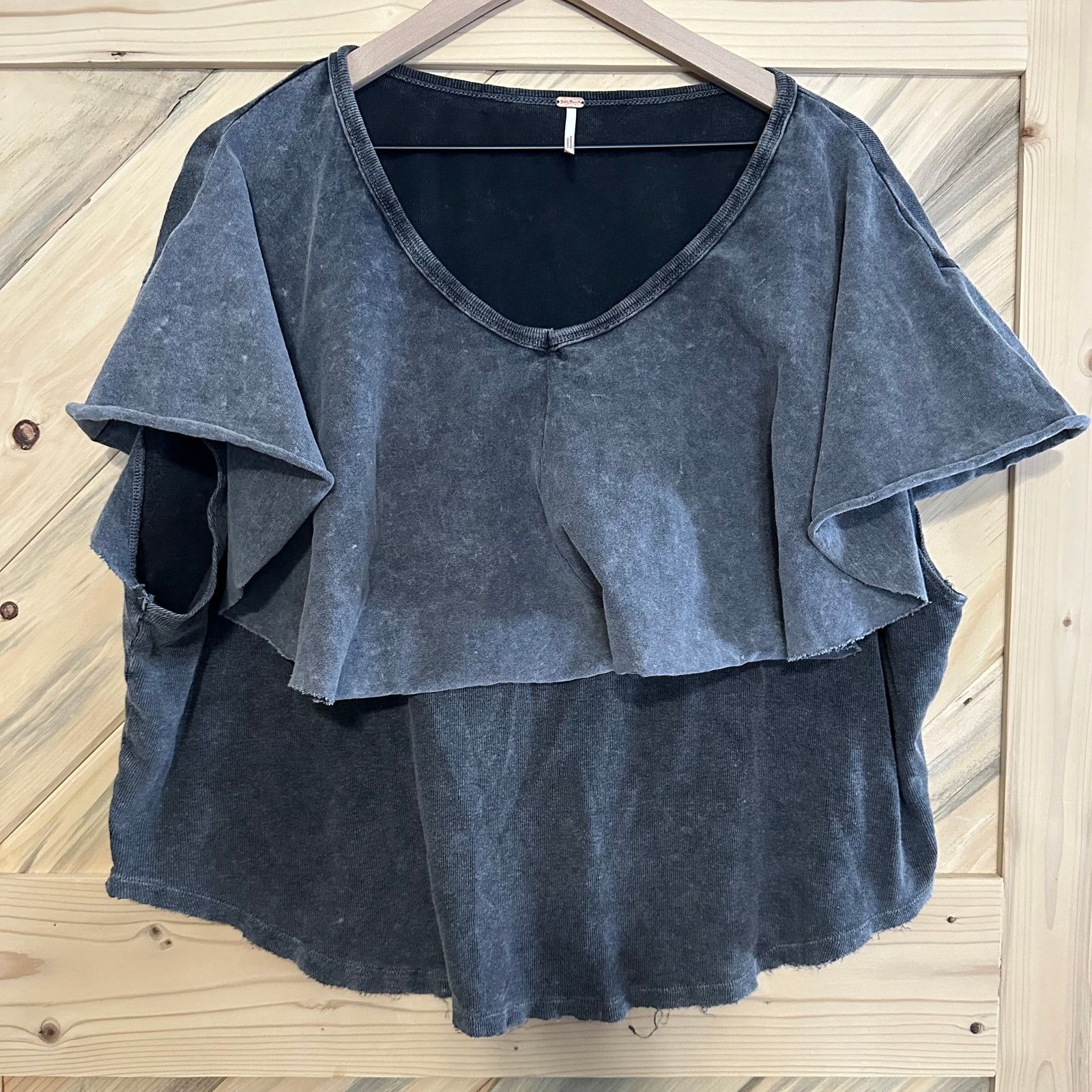 Free People Medium Free People Cropped, layered top Size M / US 6-8 / IT 42-44 - 1 Thumbnail