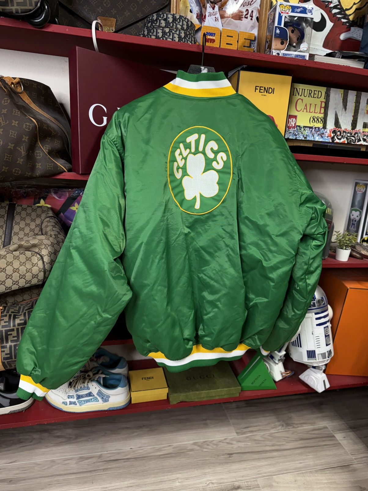 Vintage Vintage Boston Celtics Satin Jacket Nba Varsity Size 2XL Size US XXL / EU 58 / 5 - 2 Thumbnail