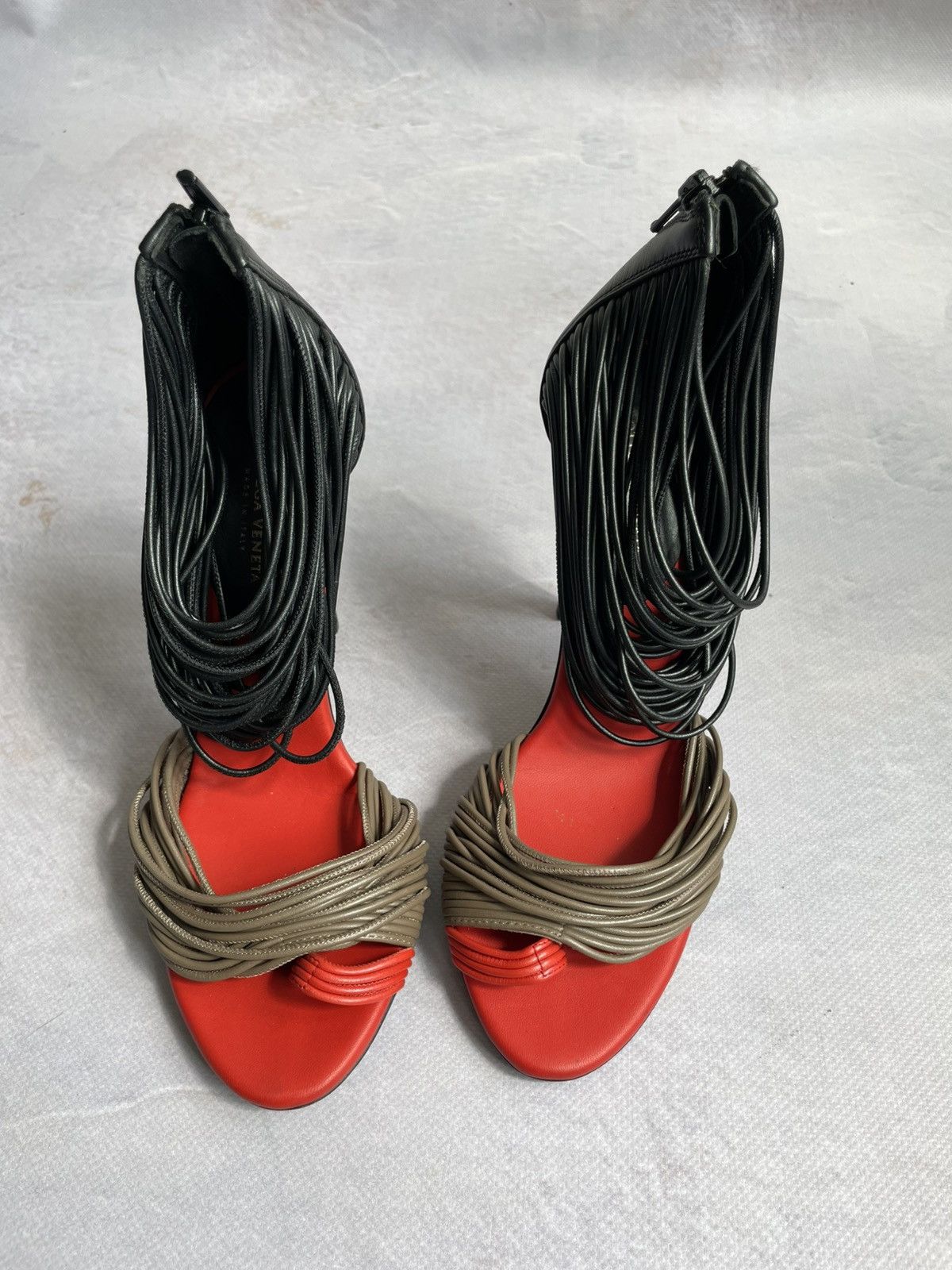 Bottega Veneta Bottega Veneta Strappy Leather Heels Vintage Size US 6 / IT 36 - 3 Thumbnail