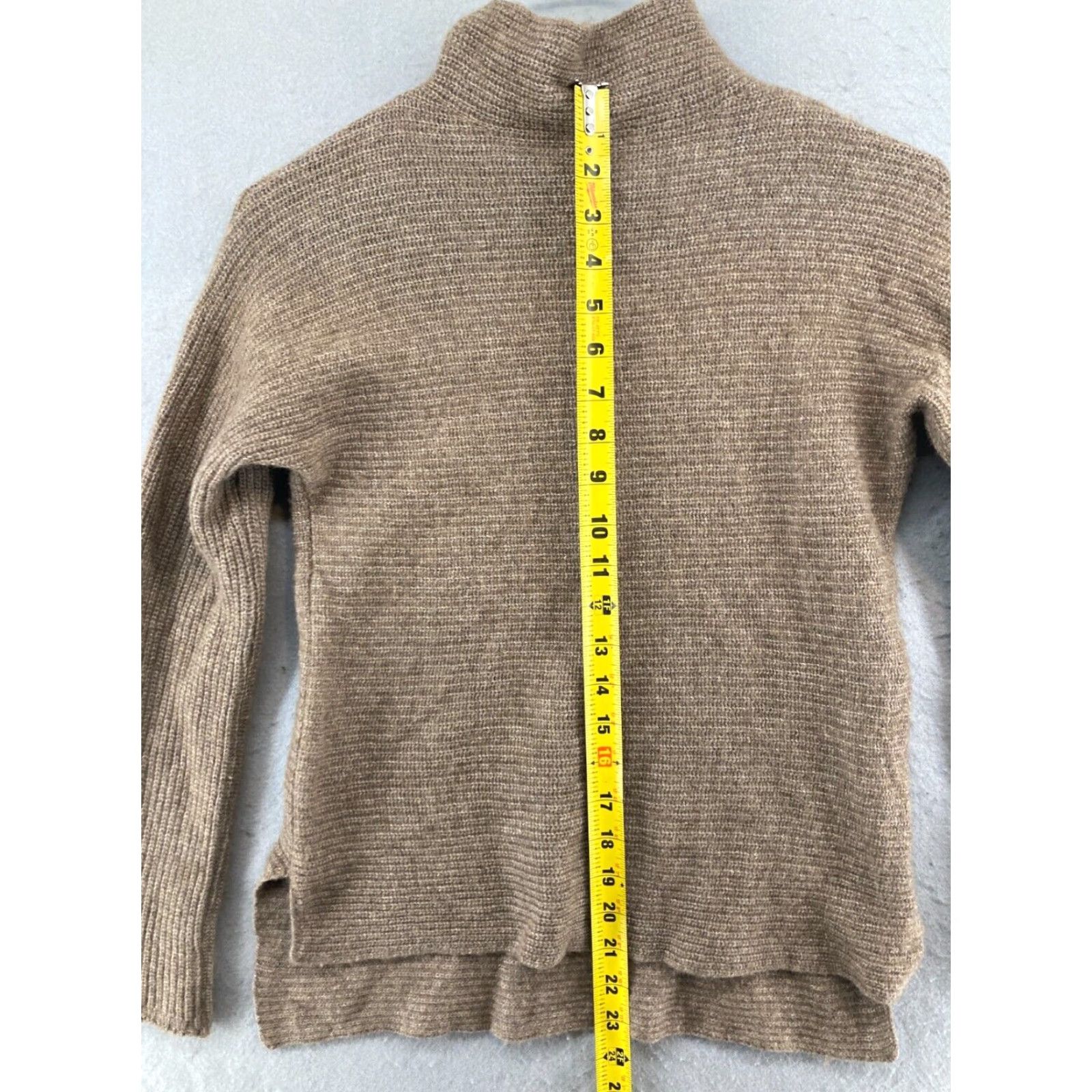 Vintage Bartolini Women's Sweater Medium Tan Turtleneck Wool Blend Long Sleeve Knit Size M / US 6-8 / IT 42-44 - 3 Thumbnail