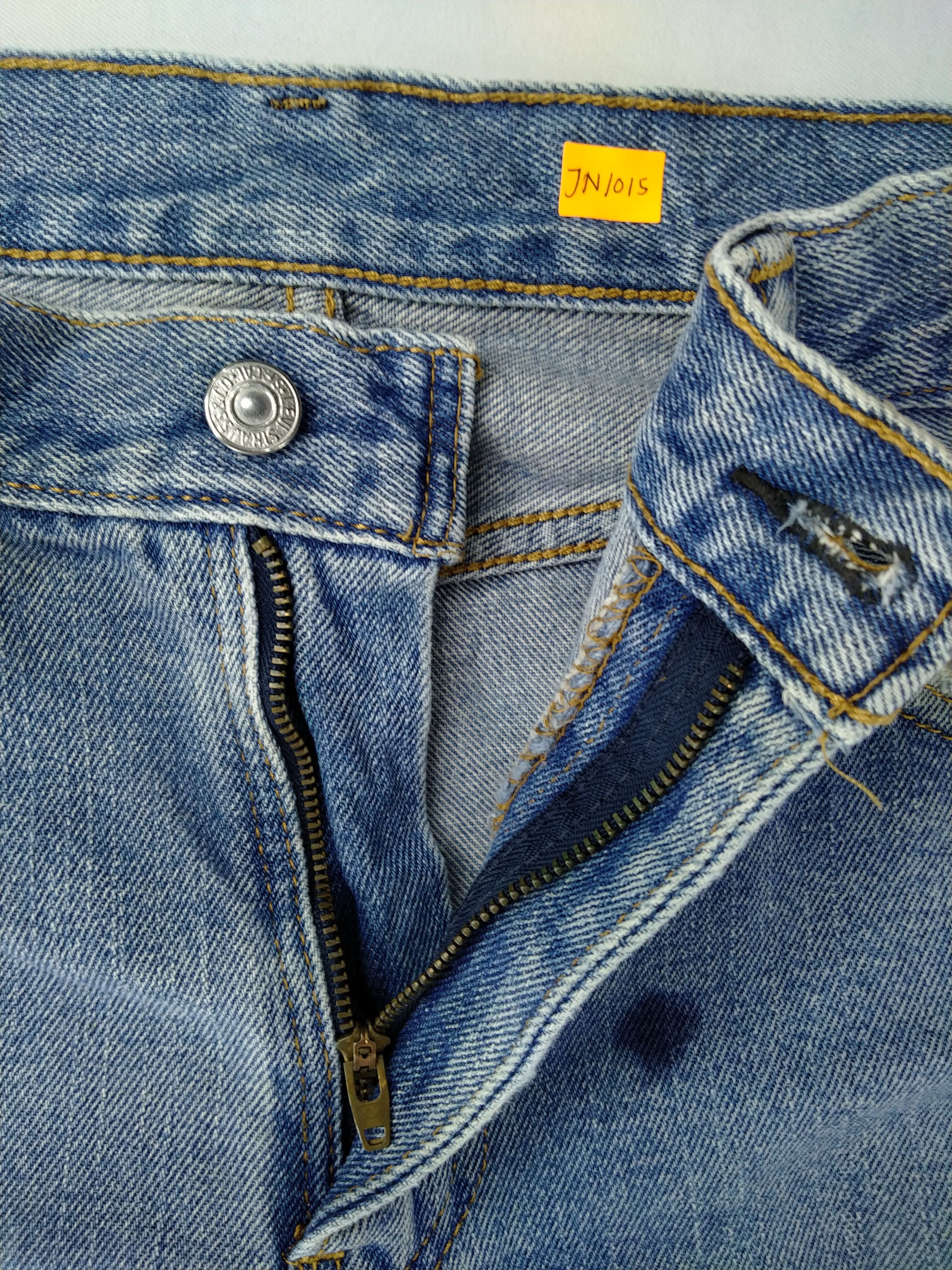Levi's Blue Wash Vintage Levi's 505 Jeans 34x29 Denim JN1015 Size US 34 / EU 50 - 6 Thumbnail