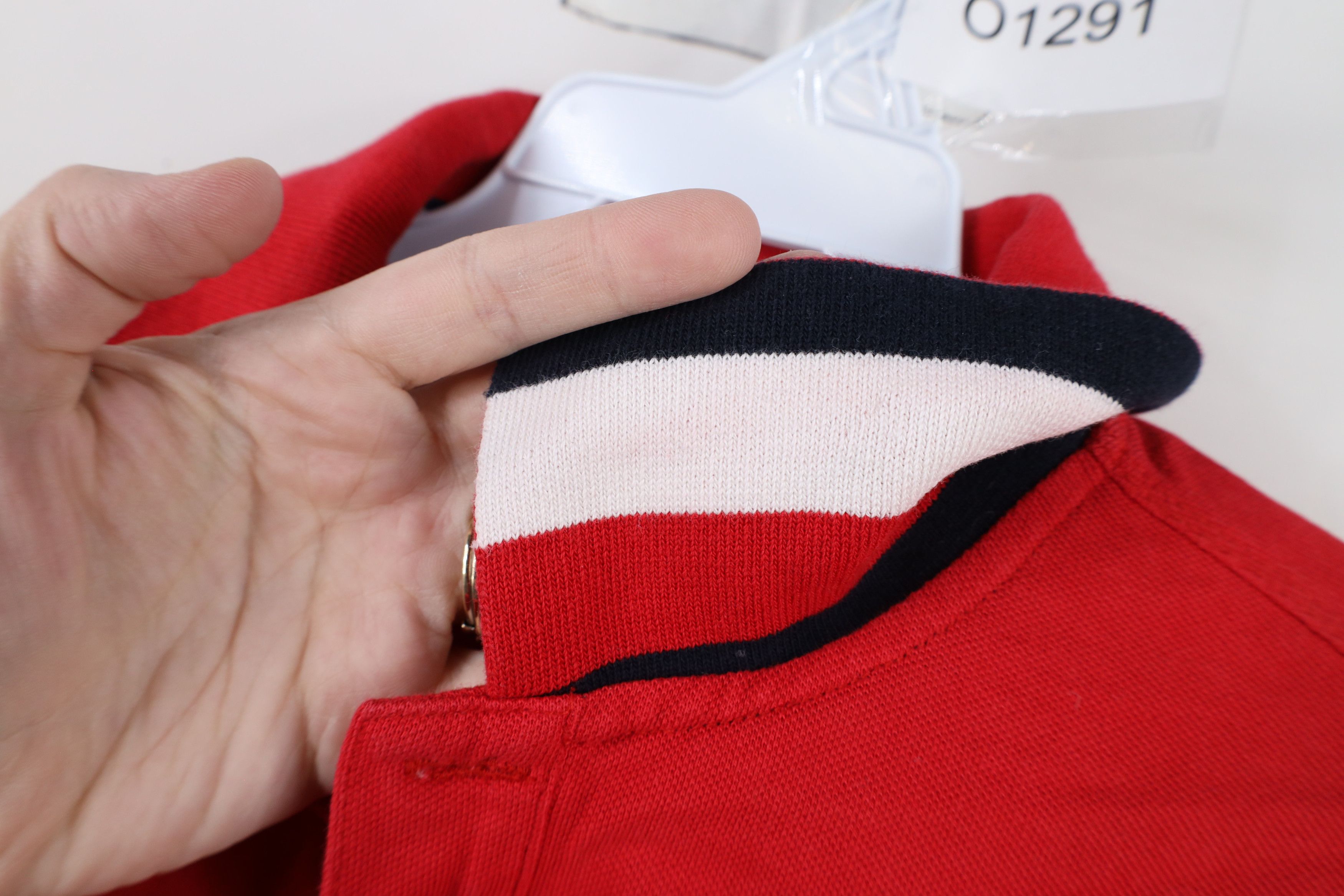 Tommy Hilfiger × Vintage Vintage Tommy Hilfiger Spell Out Patch Logo Collared Polo Size US S / EU 44-46 / 1 - 7 Thumbnail