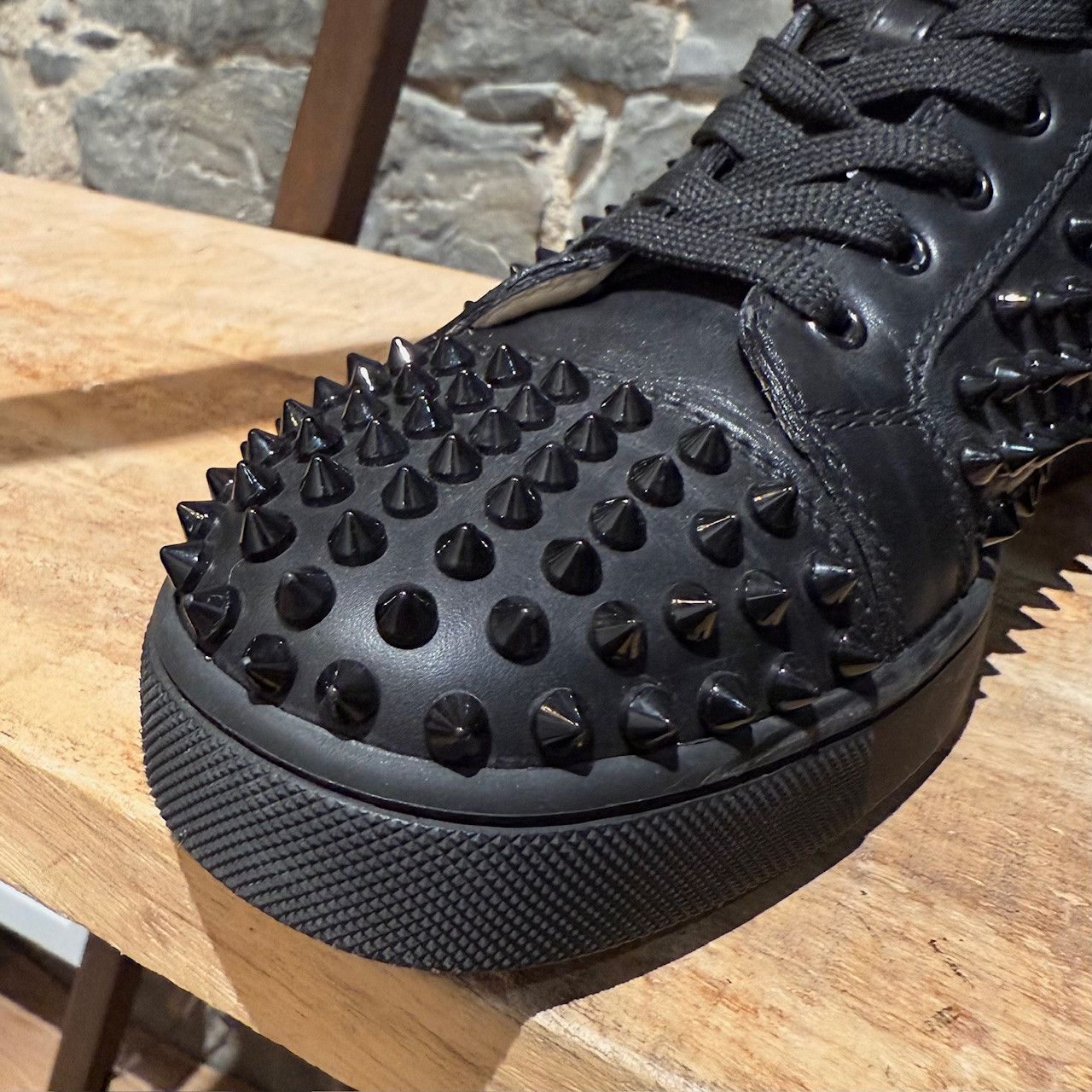 Christian Louboutin Christian Louboutin Black Leather Louis Spikes Sneakers Size US 8 / EU 41 - 6 Thumbnail