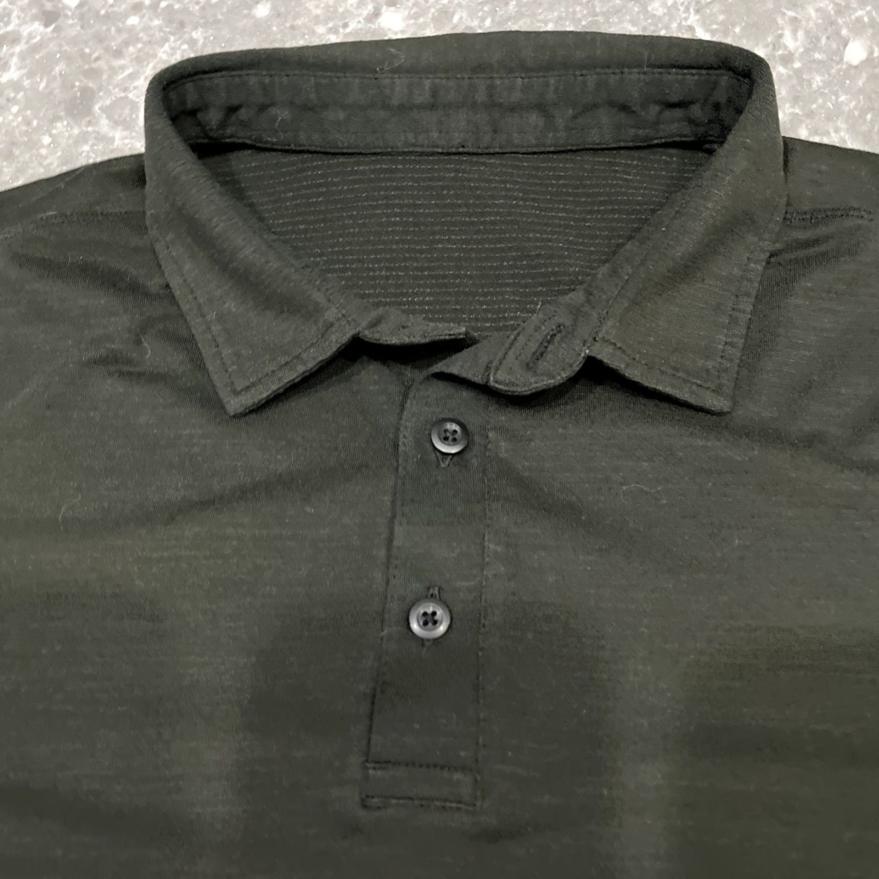 Lululemon Lululemon Polo Shirt Mens Large Black Short Sleeve Collared Pullover Regular Fit Logo Classic Sports Outdoor Casual Activewear Golf Tennis Beach Size US L / EU 52-54 / 3 - 2 Thumbnail