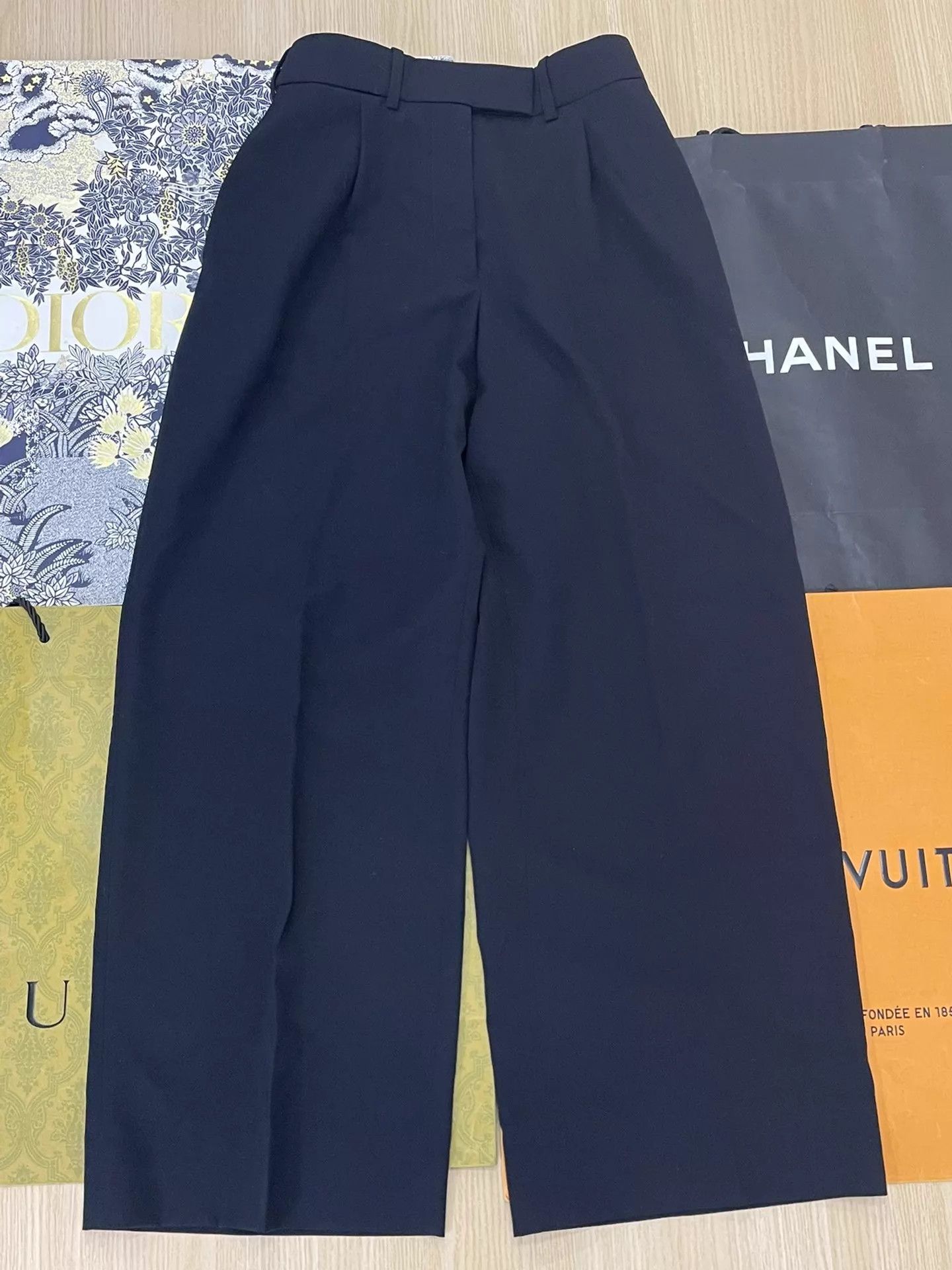 The Row The Row Black Casual Trousers XS New Size 25" / US 0 / IT 36 - 1 Thumbnail