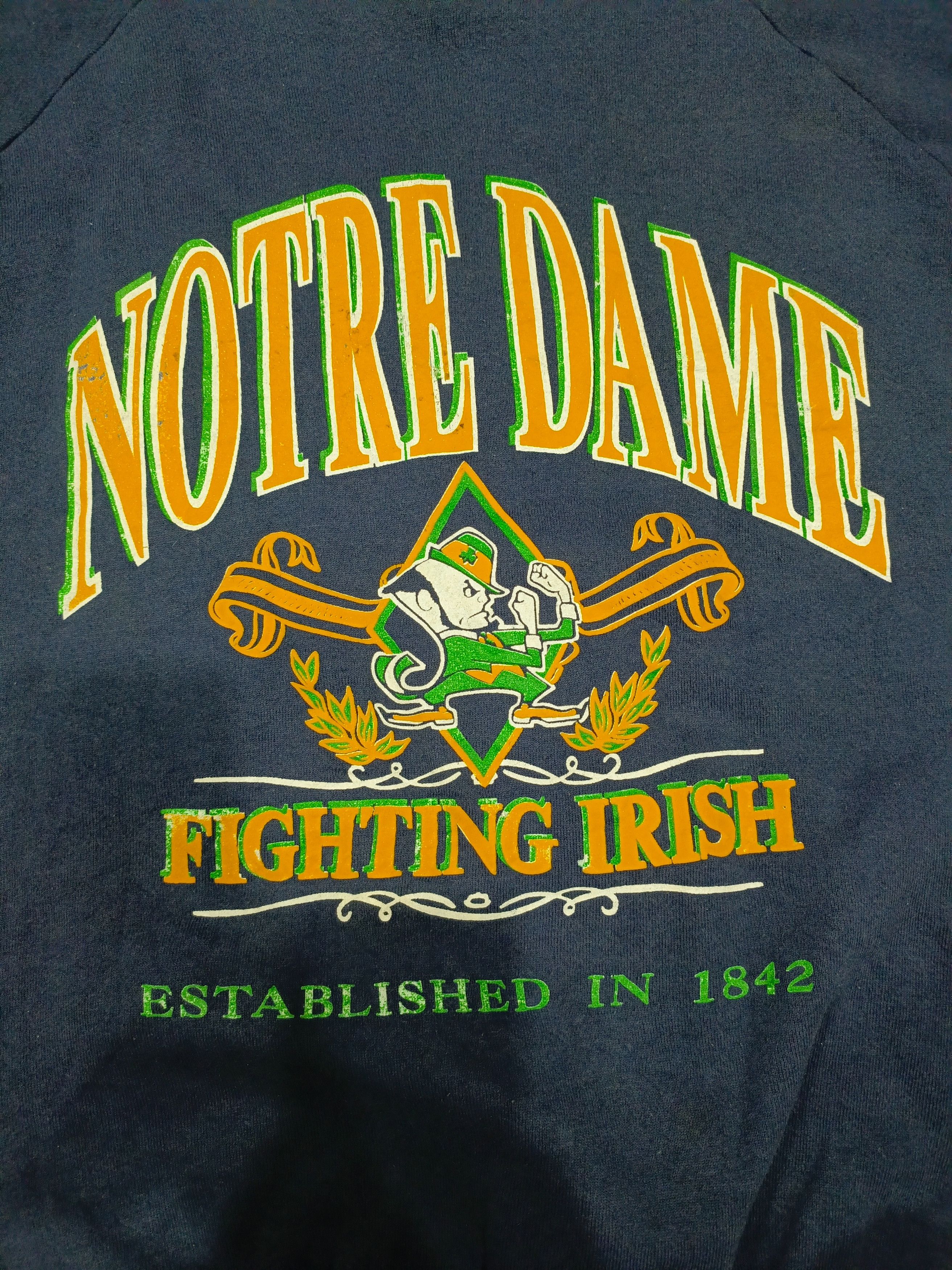 Vintage Vintage 90s Notre Dame Fighting Iris Crewneck Sweatshirt Size US XL / EU 56 / 4 - 7 Thumbnail