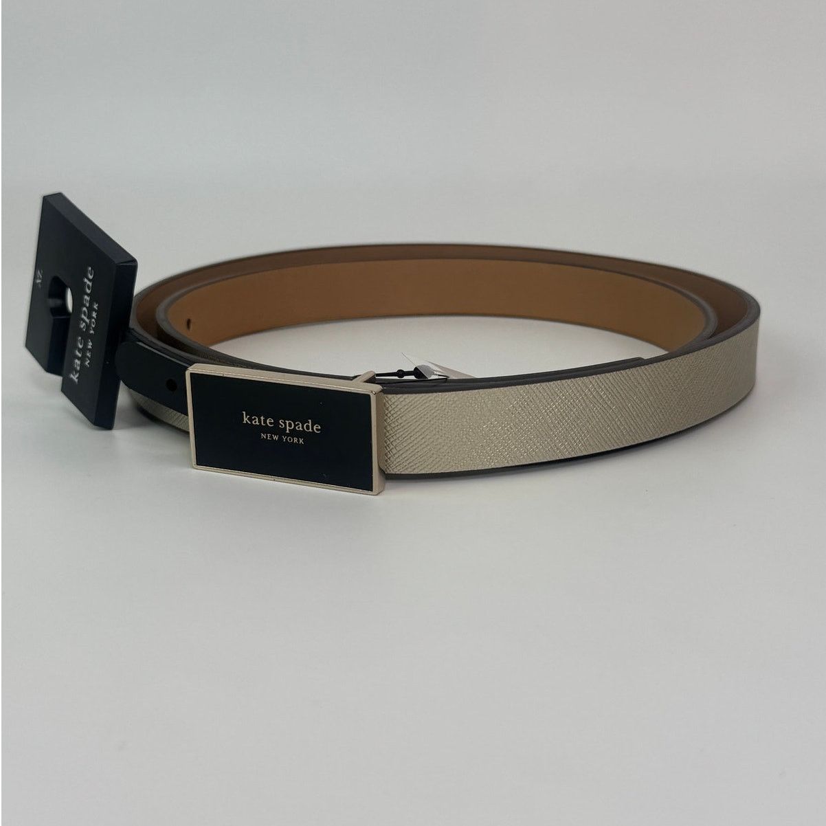 Kate Spade Kate Spade logo plaque belt X-Large, ( GOLD/BLACK/PALE Size ONE SIZE - 5 Thumbnail
