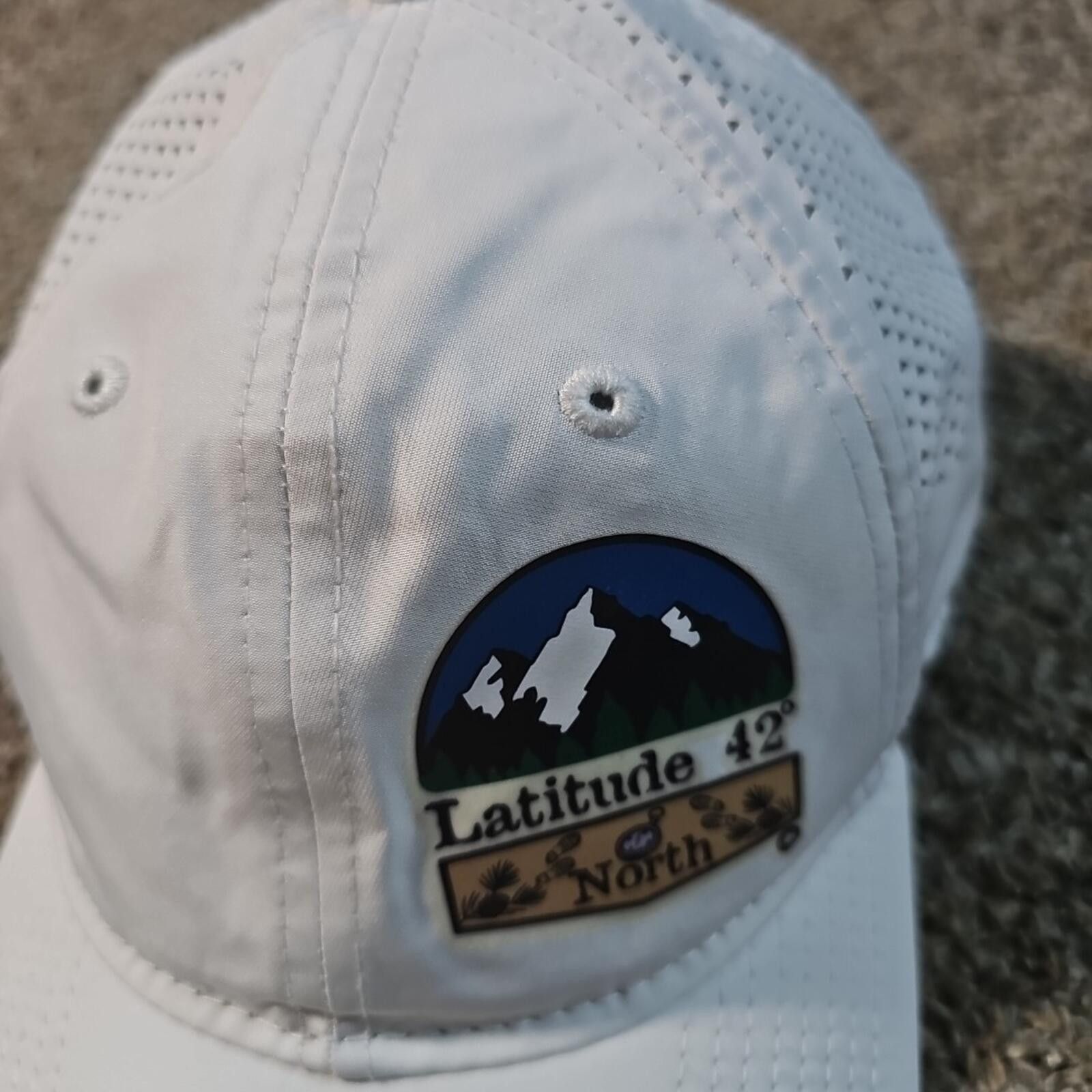 New Era Latitude 42⁰ North New Era 9forty Hat Hook & Loop Strap Size ONE SIZE - 3 Thumbnail