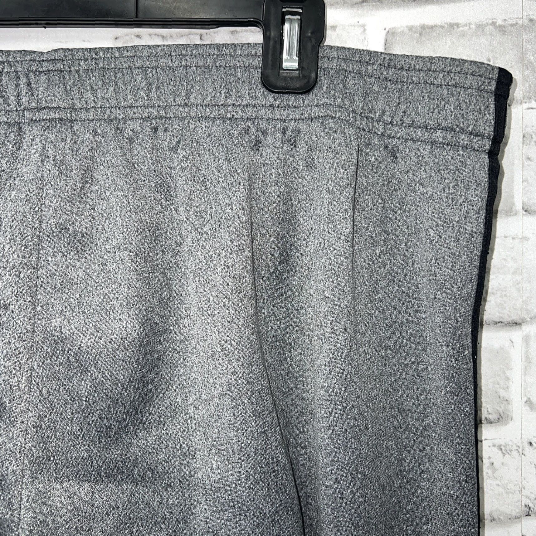 Adidas Adidas Gray Athletic Sweatpants Mens Size 2XL Size US 39 - 3 Thumbnail