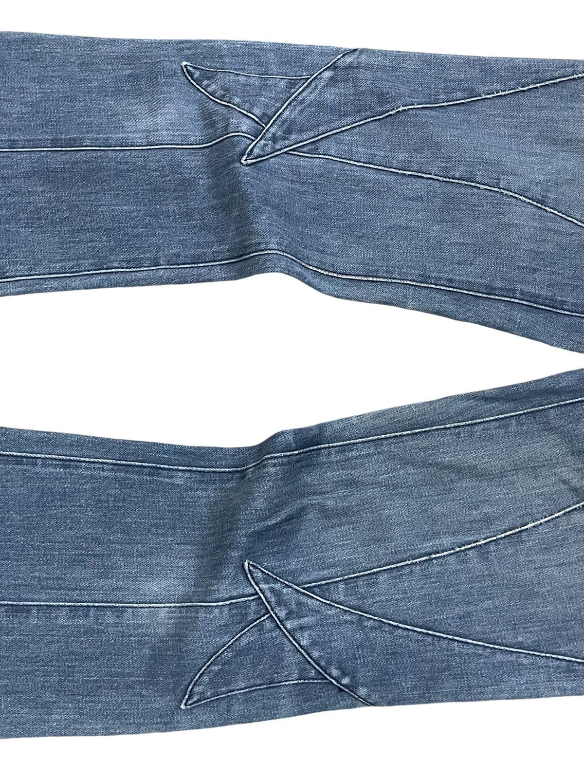 If Six Was Nine × Japanese Brand × Le Grande Bleu (L.G.B.) Super Flared Tribal Layered Jeans By Vivayou Size US 29 - 4 Thumbnail