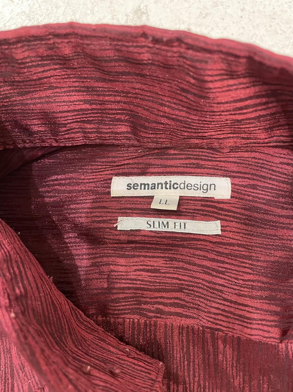 semanticdesign Semantic Design bloody button up Size US M / EU 48-50 / 2 - 4 Thumbnail